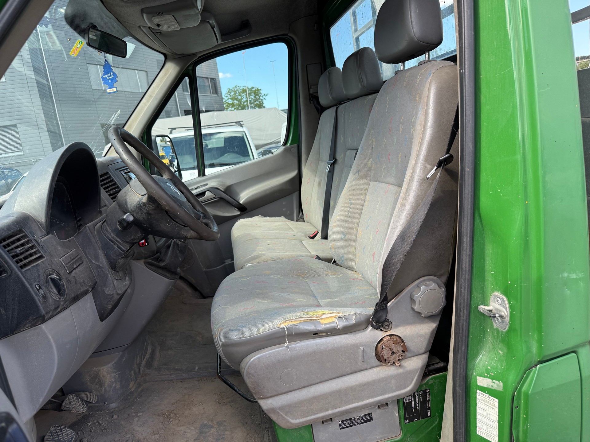 VW Crafter 35 2.5 BlueTDI 136 PS-image-11