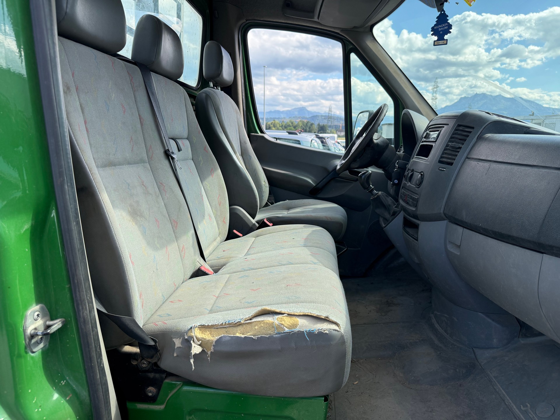 VW Crafter 35 2.5 BlueTDI 136 PS-image-9
