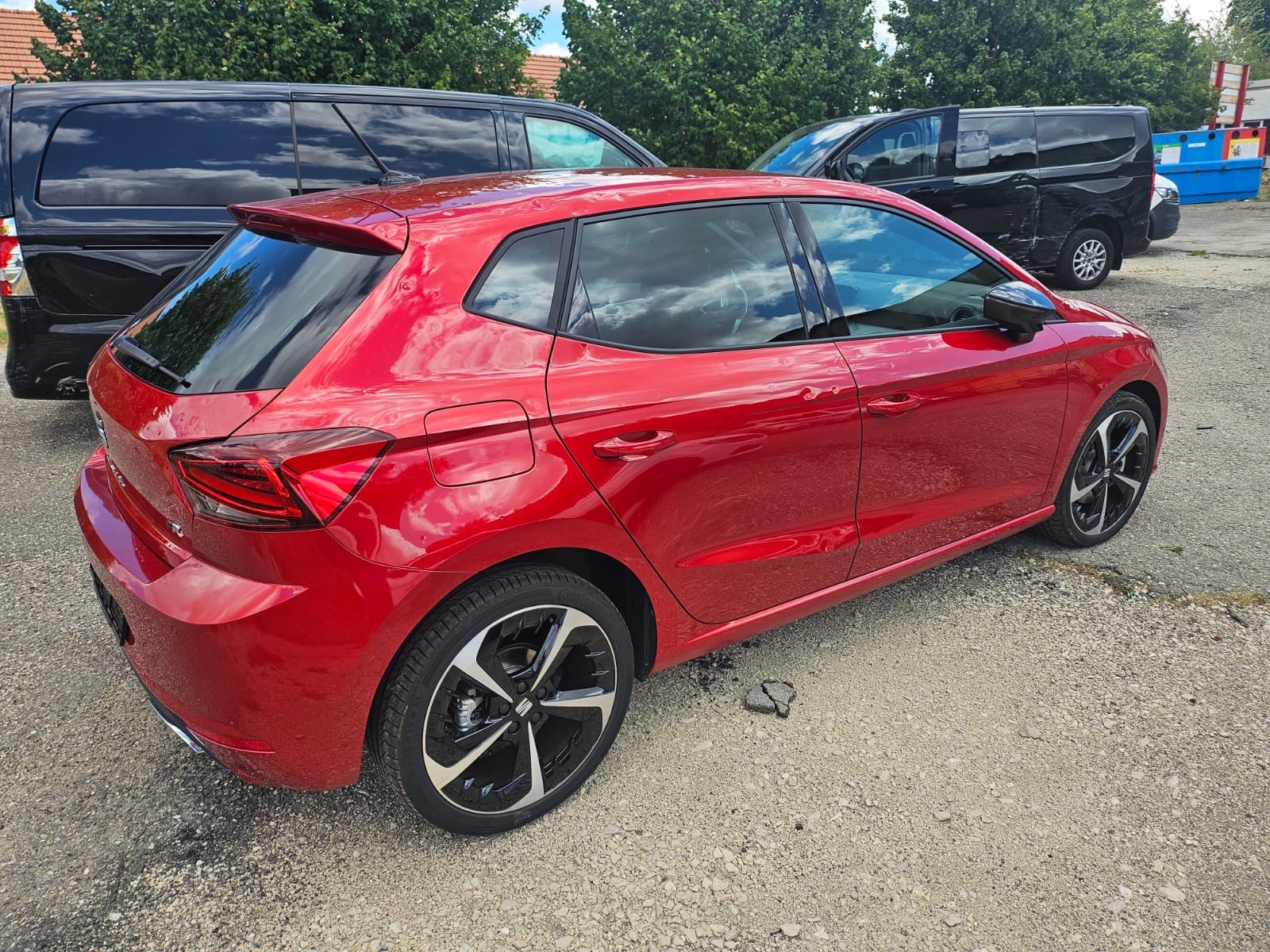 SEAT CH WAGEN !! IBIZA 1.5 "FR SPORT MIT 150 PS" TSI FR DSG-AUTOMAT. KM 5`700 KM. MIT HAGELSCHADEN !!-image-8