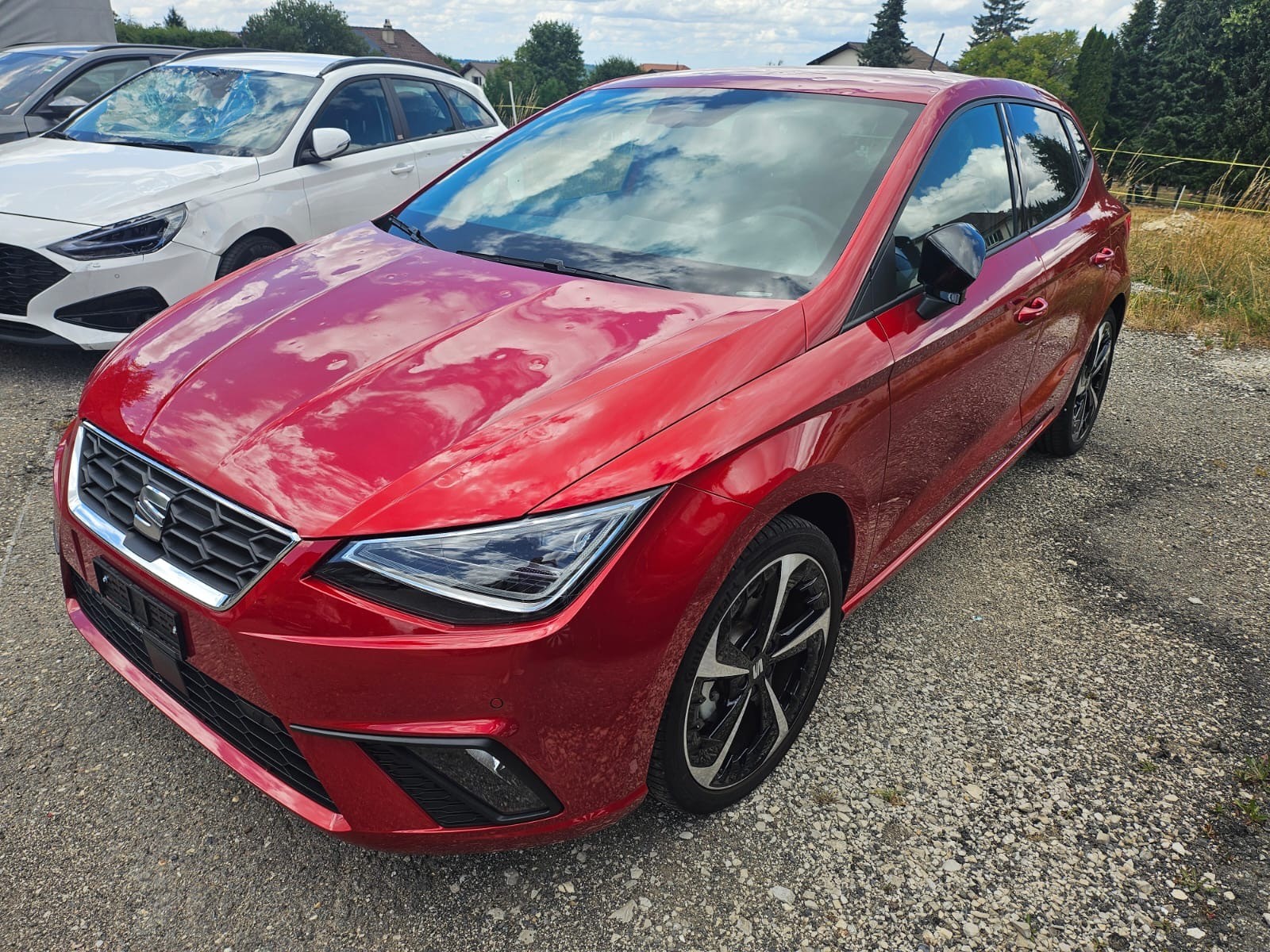 SEAT CH WAGEN !! IBIZA 1.5 "FR SPORT MIT 150 PS" TSI FR DSG-AUTOMAT. KM 5`700 KM. MIT HAGELSCHADEN !!-image-6