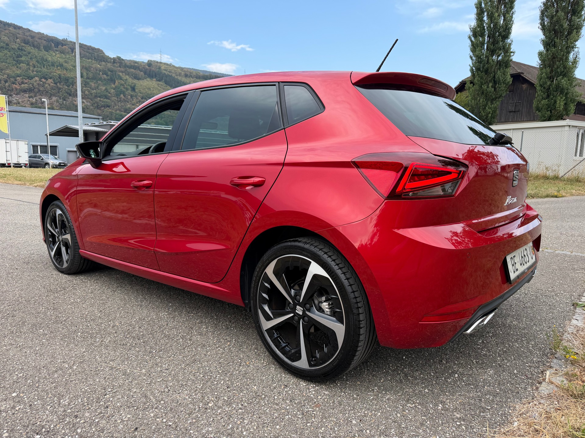 SEAT CH WAGEN !! IBIZA 1.5 "FR SPORT MIT 150 PS" TSI FR DSG-AUTOMAT. KM 5`700 KM. MIT HAGELSCHADEN !!-image-50