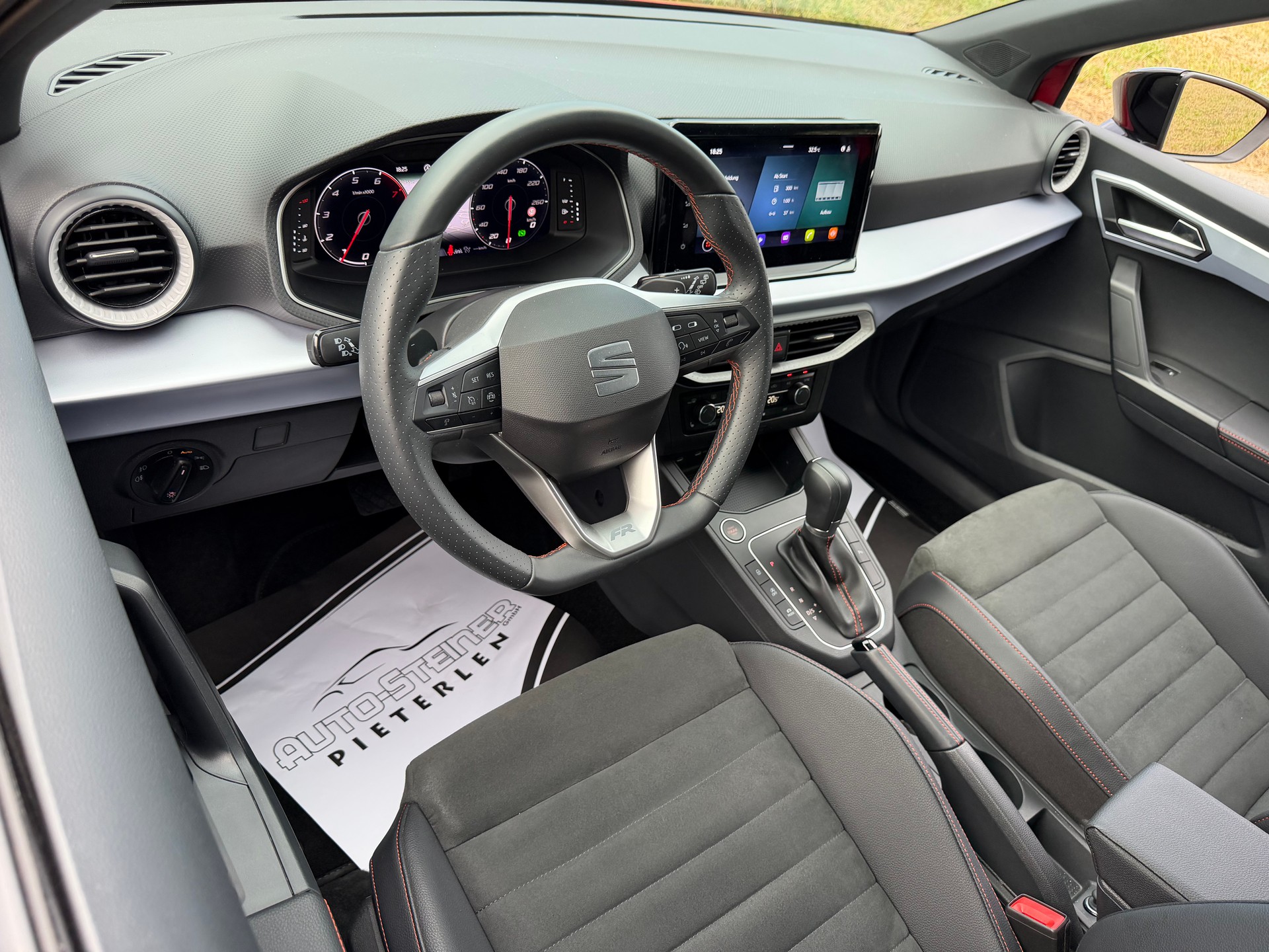 SEAT CH WAGEN !! IBIZA 1.5 "FR SPORT MIT 150 PS" TSI FR DSG-AUTOMAT. KM 5`700 KM. MIT HAGELSCHADEN !!-image-47