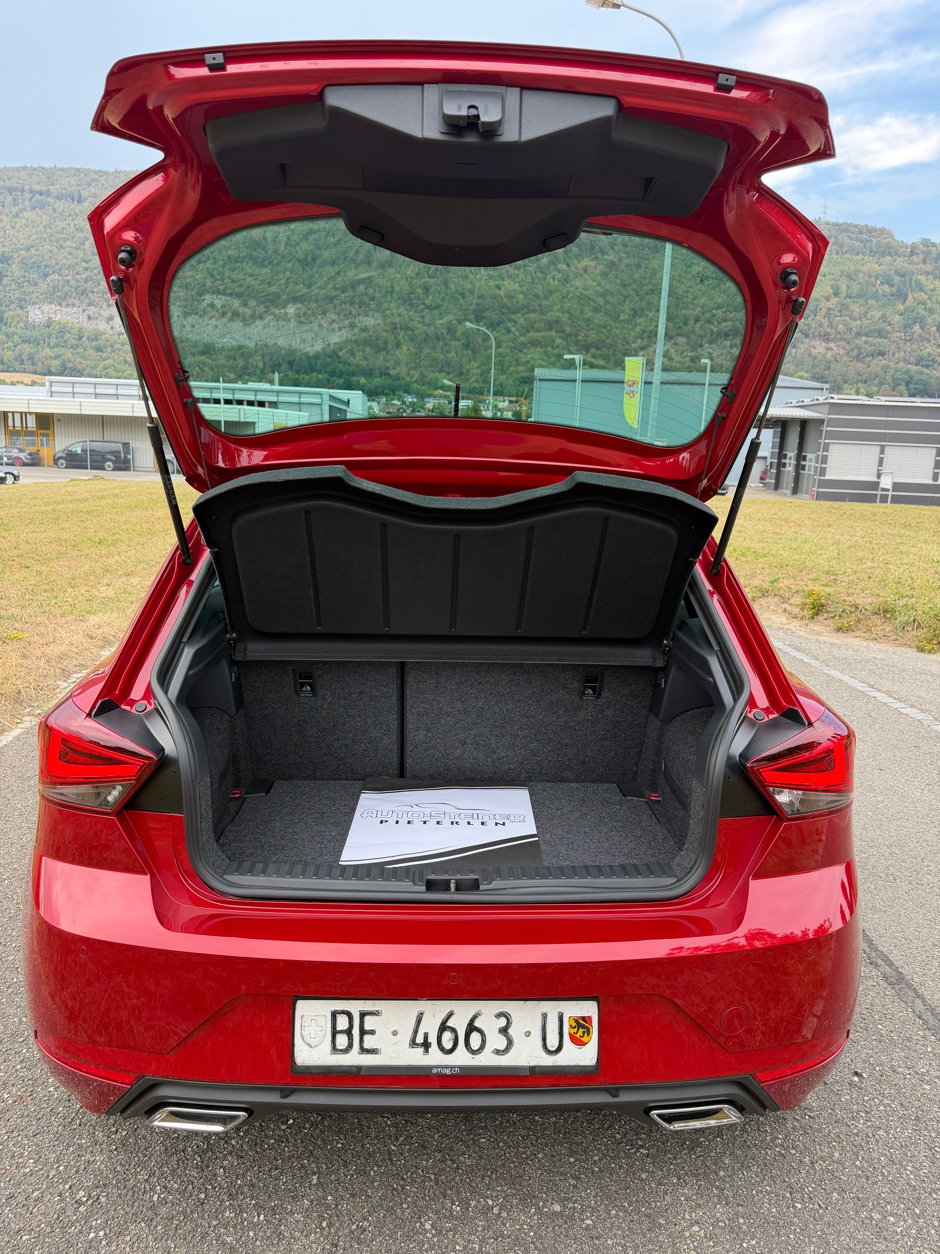 SEAT CH WAGEN !! IBIZA 1.5 "FR SPORT MIT 150 PS" TSI FR DSG-AUTOMAT. KM 5`700 KM. MIT HAGELSCHADEN !!-image-25