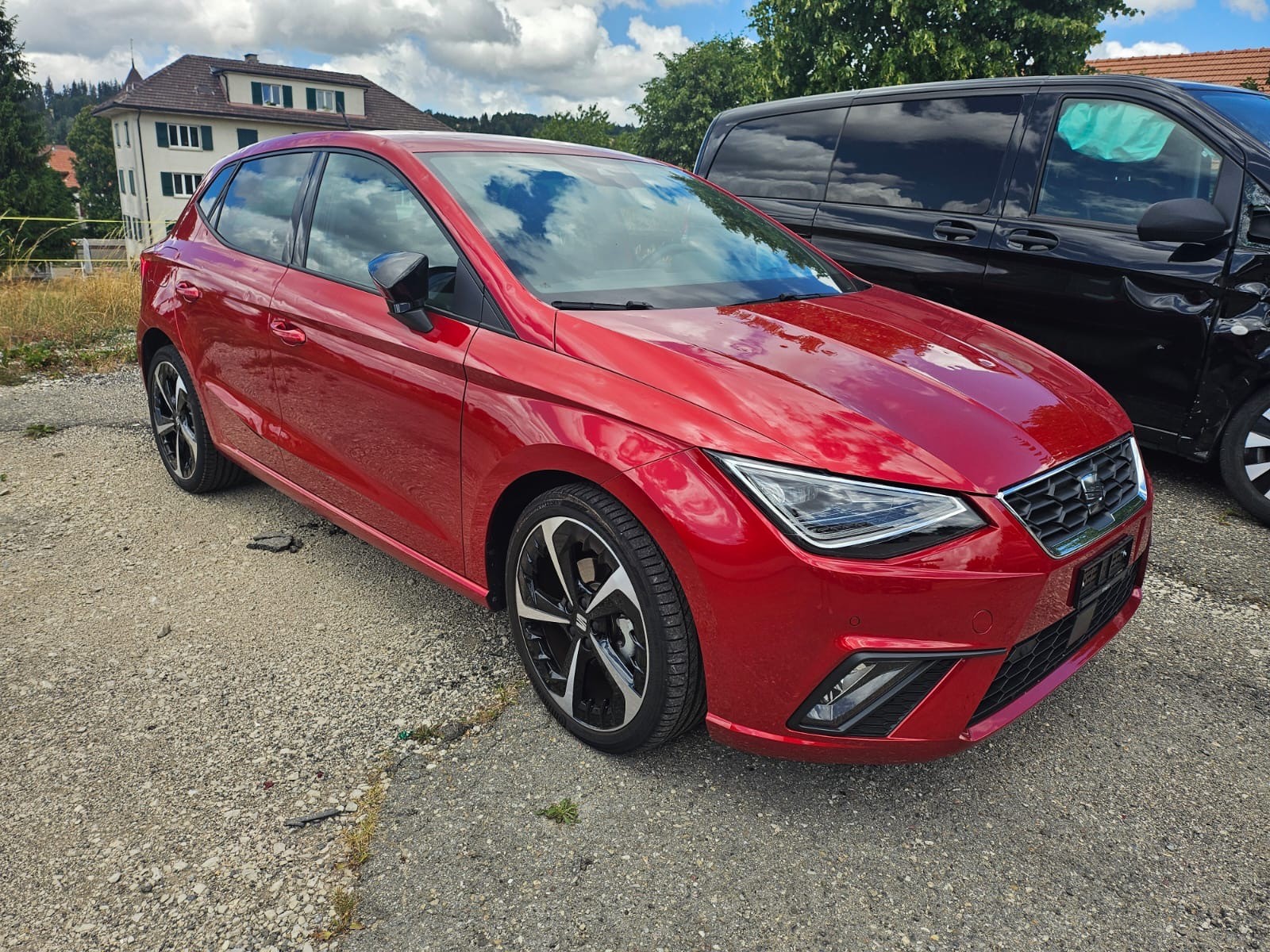 SEAT CH WAGEN !! IBIZA 1.5 "FR SPORT MIT 150 PS" TSI FR DSG-AUTOMAT. KM 5`700 KM. MIT HAGELSCHADEN !!-image-1