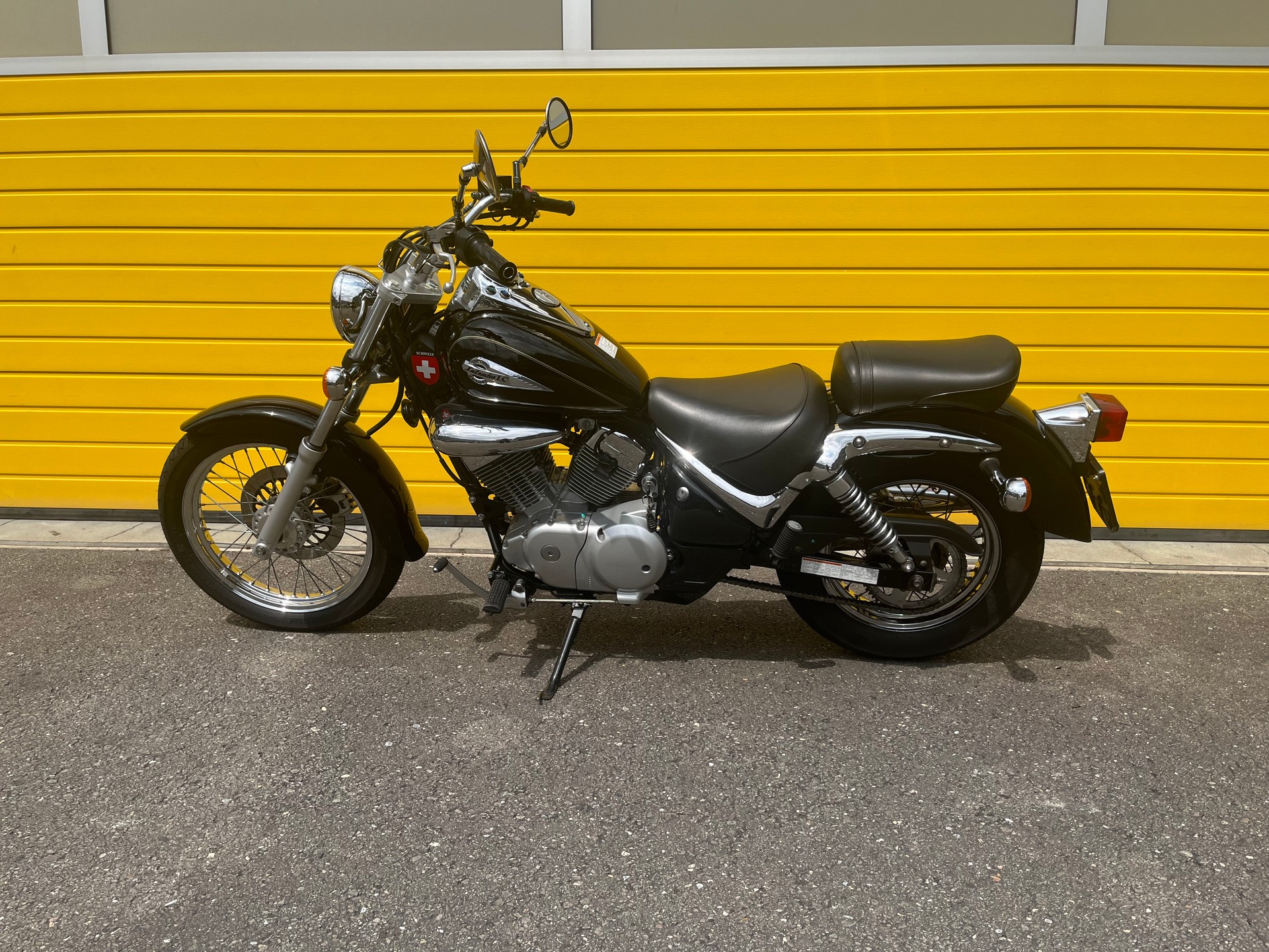 SUZUKI VL 125 Y/ K1 Intruder LC-image-5
