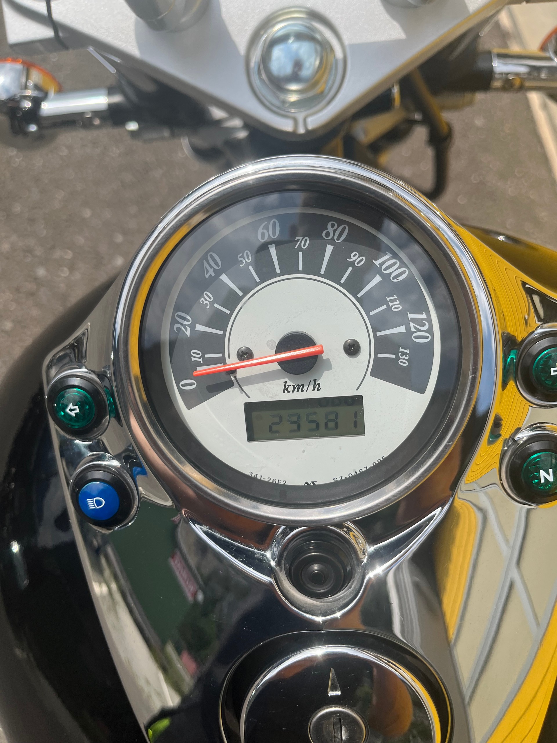 SUZUKI VL 125 Y/ K1 Intruder LC-image-4