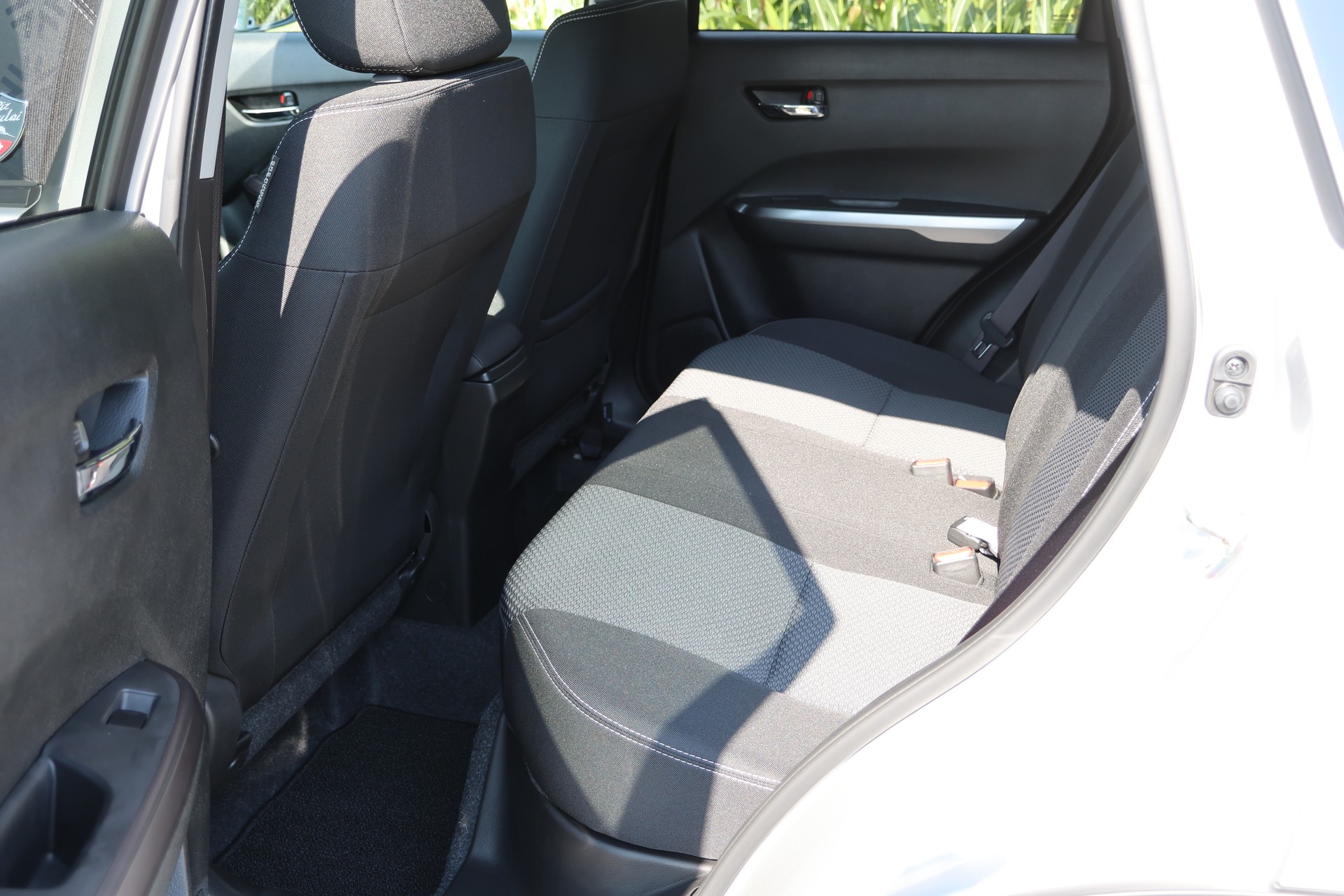 SUZUKI Vitara 1.4T Piz Sulai 4x4 Hybrid Automatic-image-13