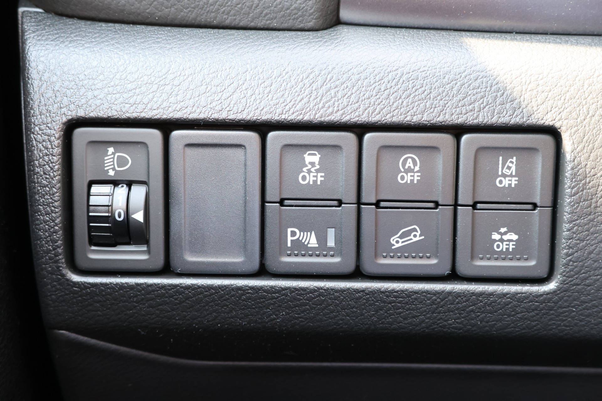 SUZUKI Vitara 1.4T Piz Sulai 4x4 Hybrid Automatic-image-10