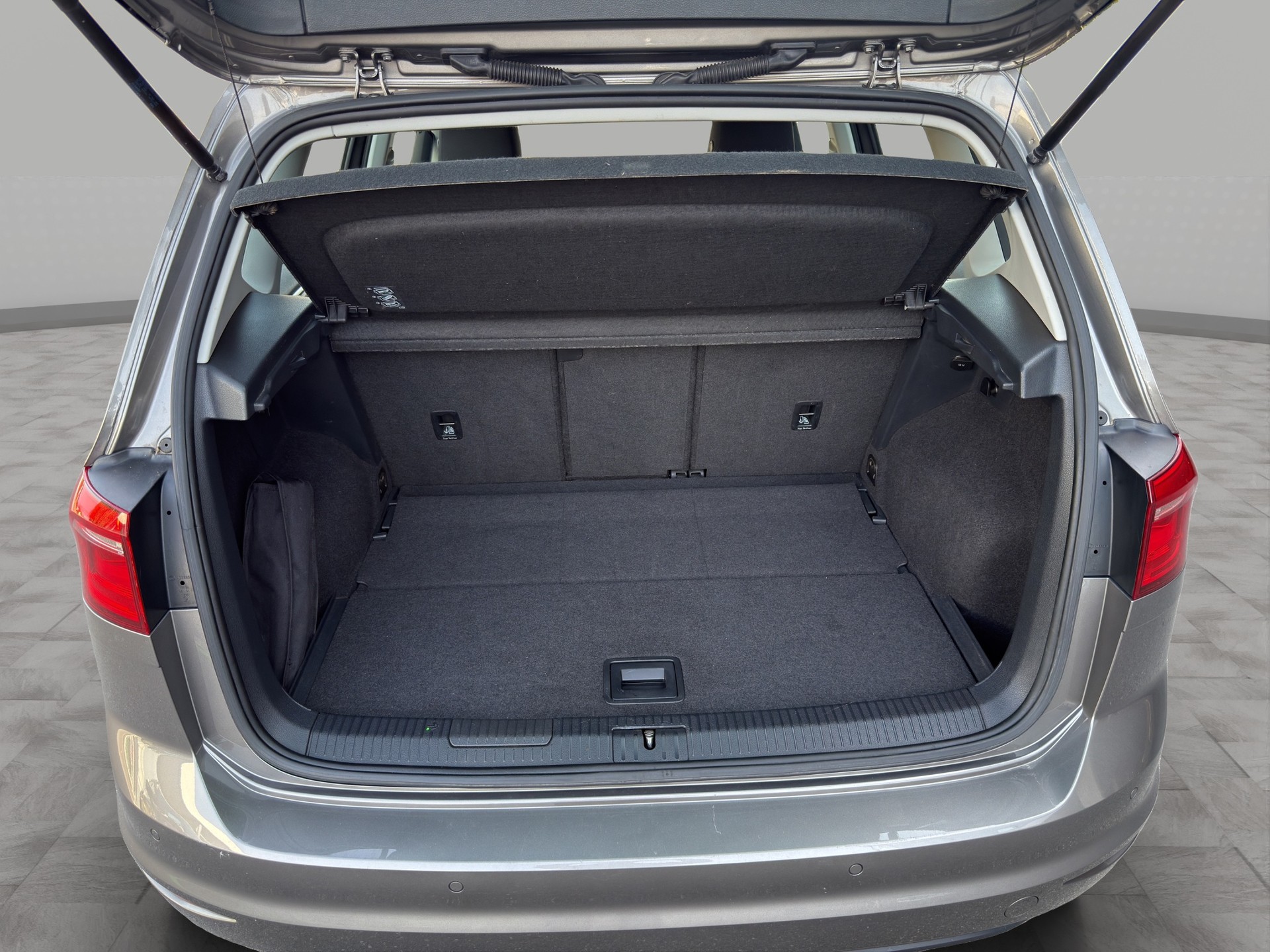 VW Golf Sportsvan 1.4 TSI Comfortline DSG-image-19