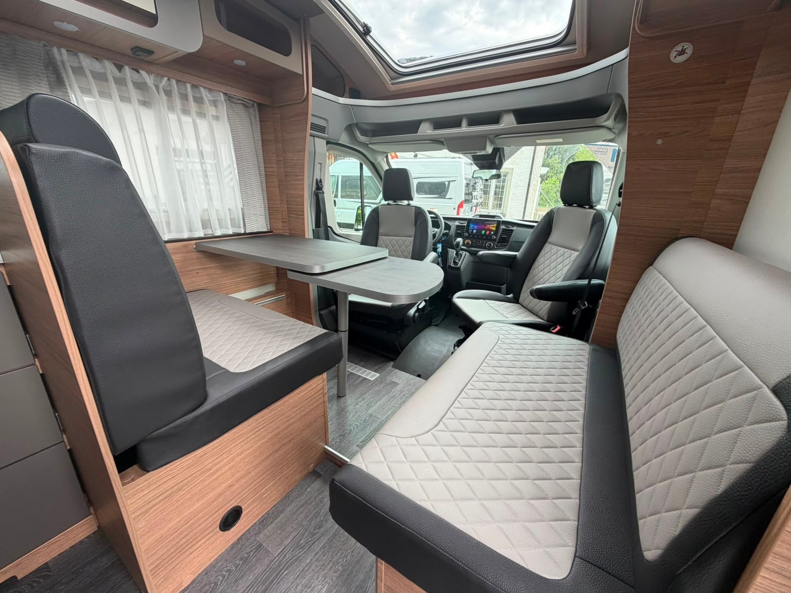 FORD ***2.0 TDCI 160PS***WEINSBERG CARALOFT 650 MF***NEUWERTIG***AUTOMAT***SEITEN-BETT***-image-8