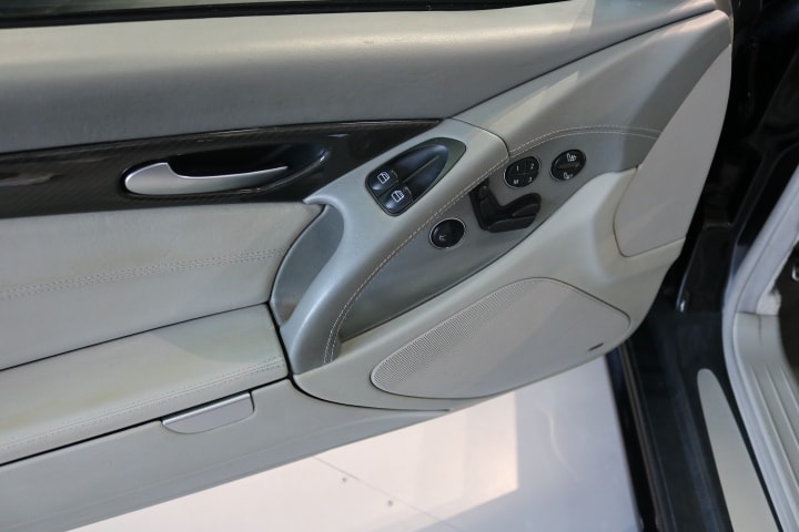 MERCEDES-BENZ SL 55 AMG Automatic-image-31