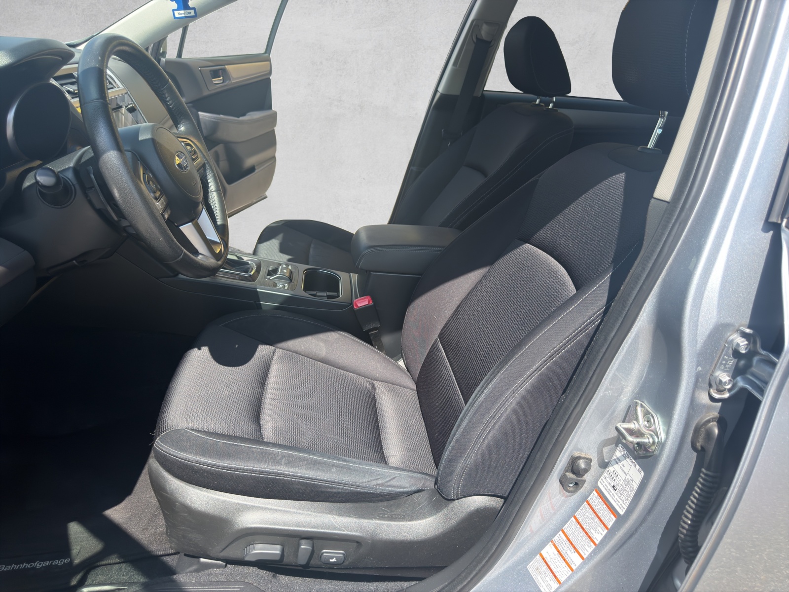 SUBARU Outback 2.5i Swiss AWD Lineartronic-image-11