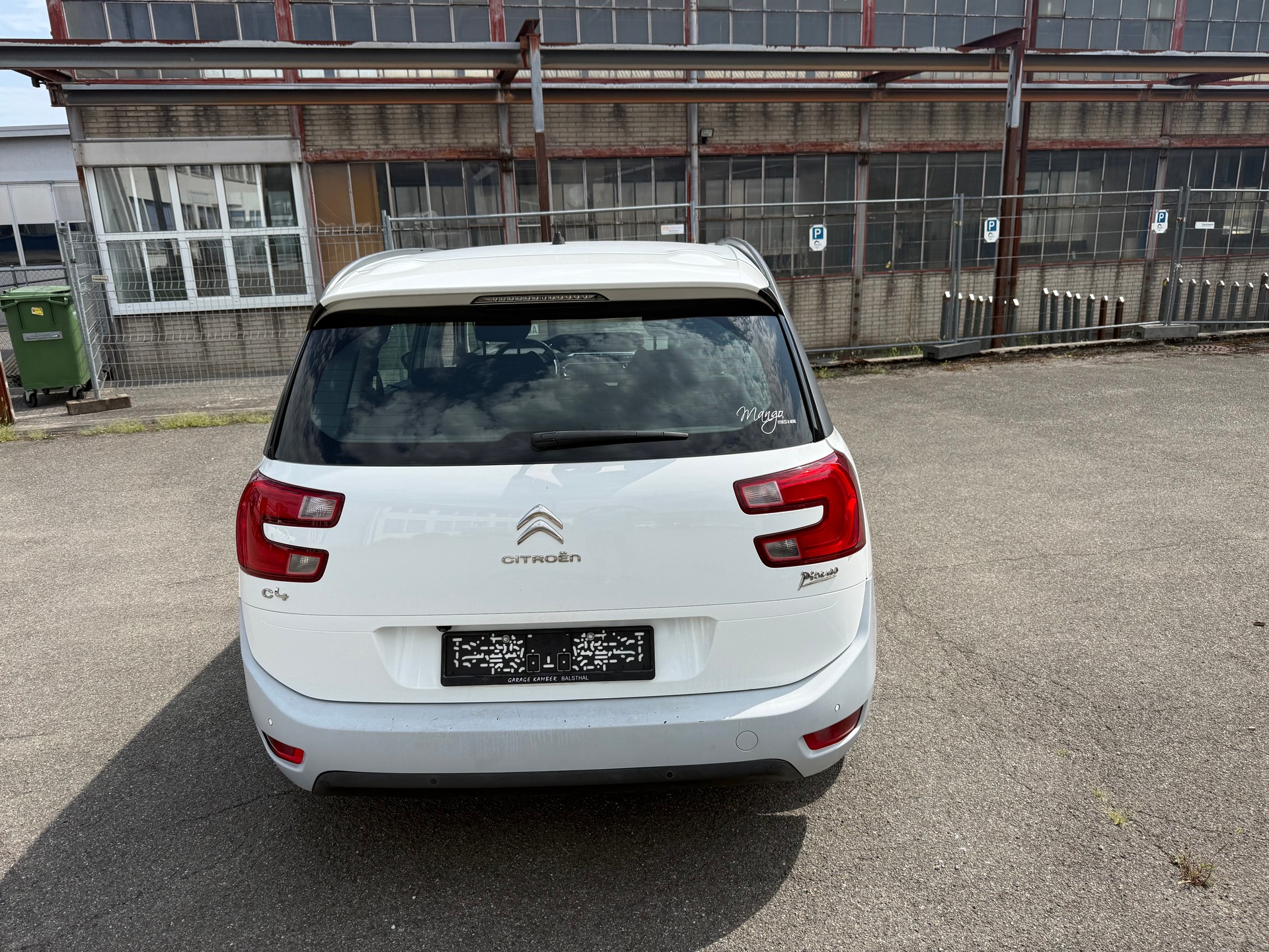 CITROEN Grand C4 Picasso 1.6 e-HDi Attraction EGS6-image-5
