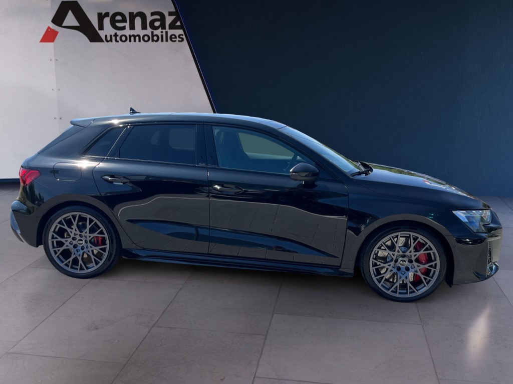 AUDI RS3 Sportback 2.5 TSI quattro S-tronic-image-5