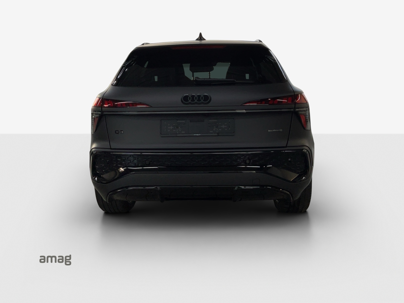 AUDI Q3 SUV TFSI quattro 195 kW S tronic-showroom-element-3