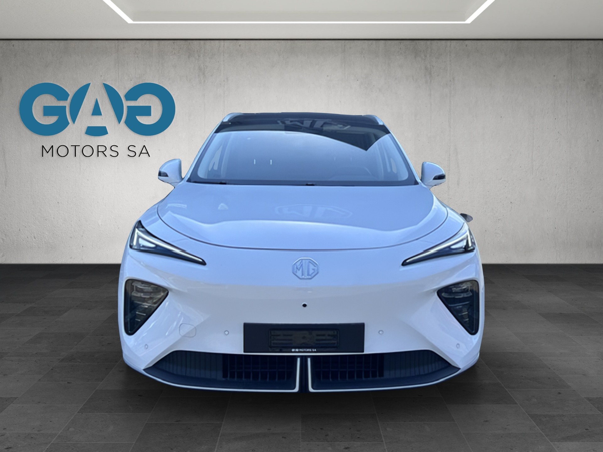 MG Luxury-showroom-element-1