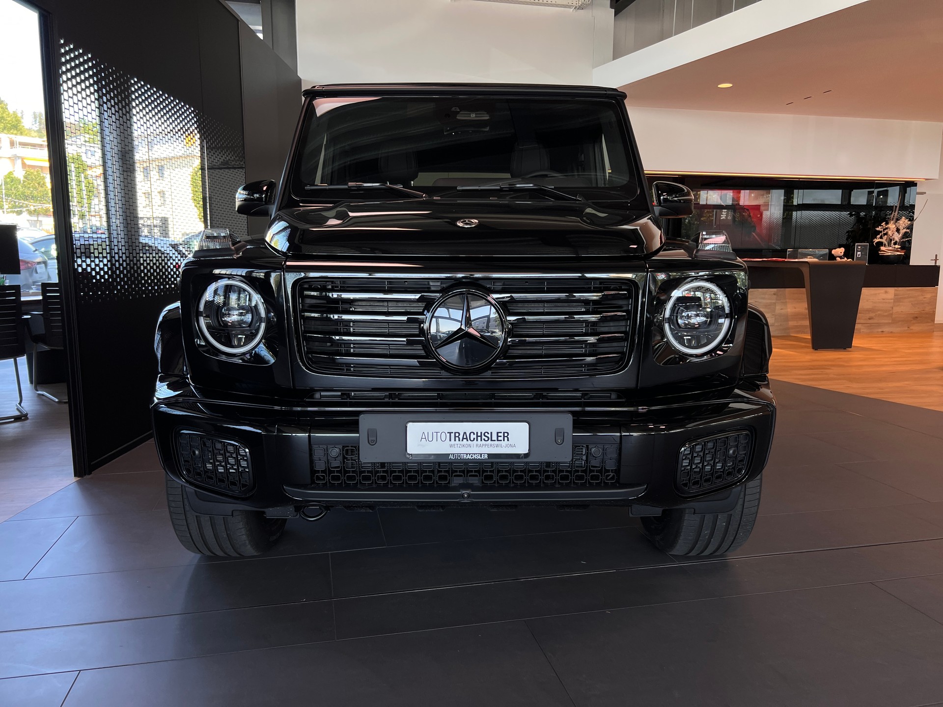 MERCEDES-BENZ G 450d 9G-Tronic-image-1