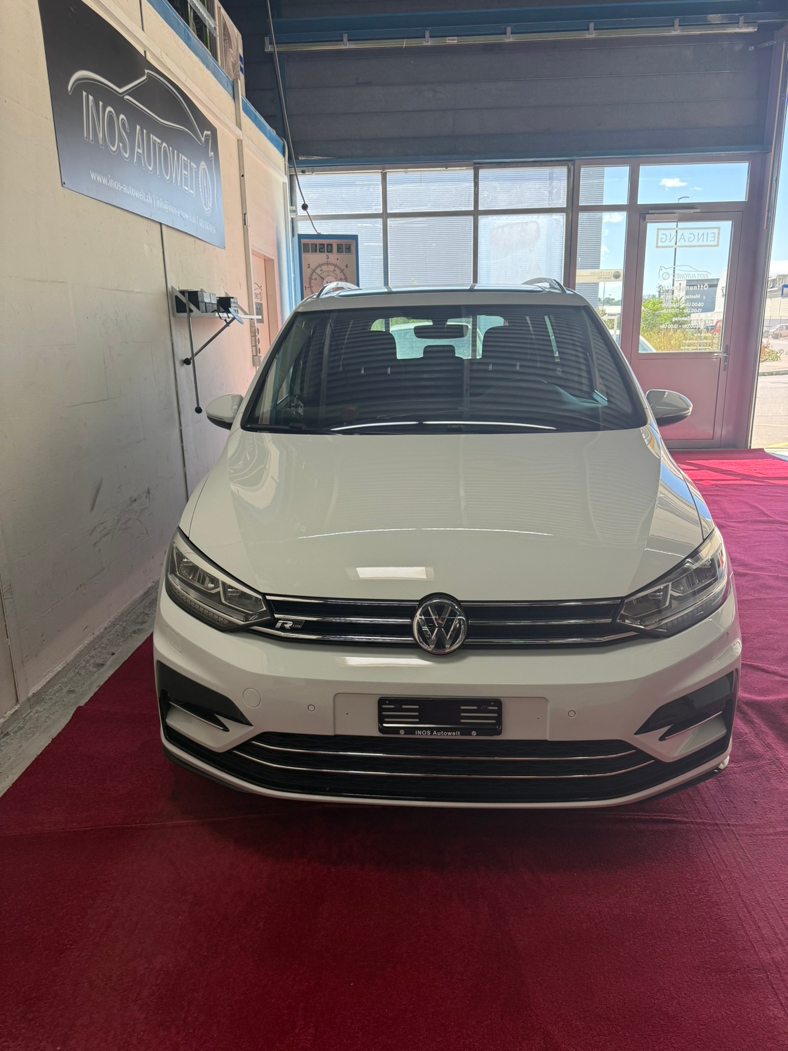 VW Touran 1.5 TSI Highline DSG R-line 7P-image-1