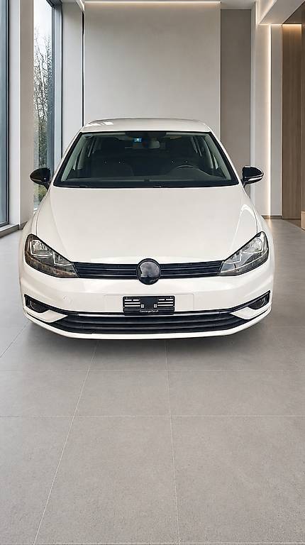 VW GOLF-image-0