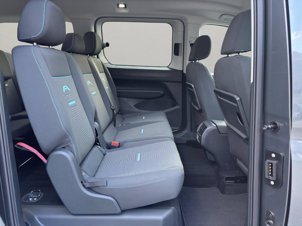 FORD Tourneo Grand Connect 2.0 EcoBlue 122 Active 4x4-image-9