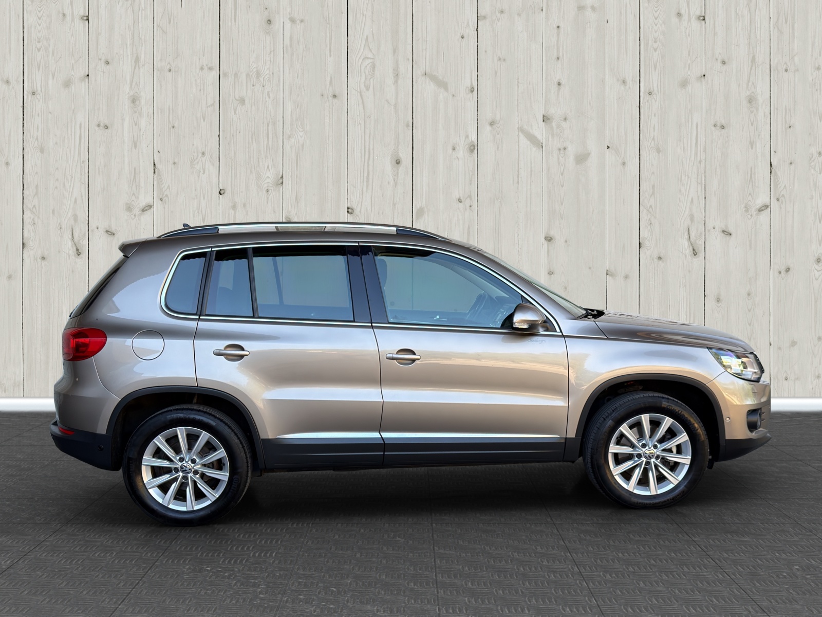 VW Tiguan 1.4 TSI Sport&Style 4Motion-image-7