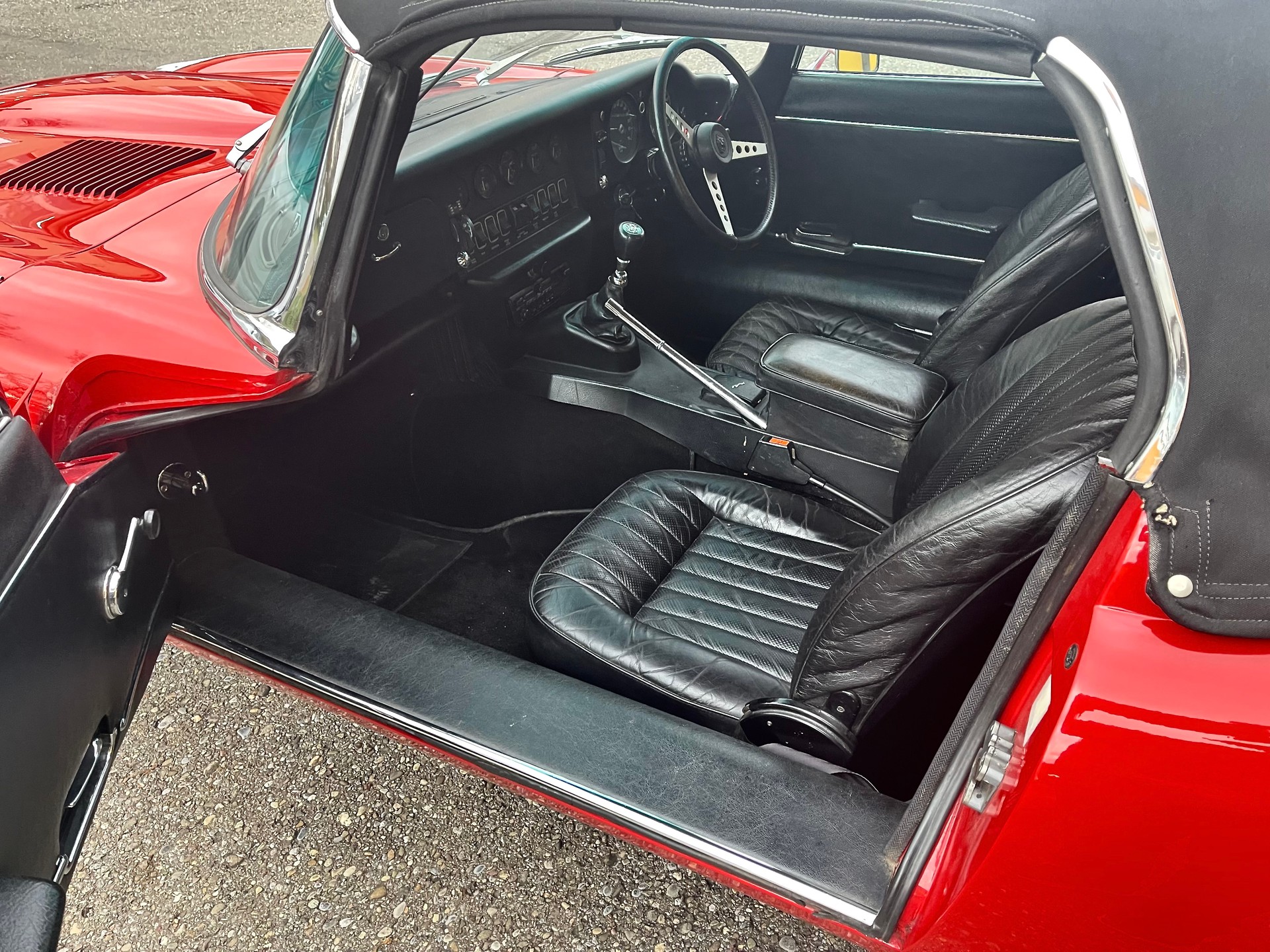 JAGUAR E Type V12 5.3 Cabriolet-image-11
