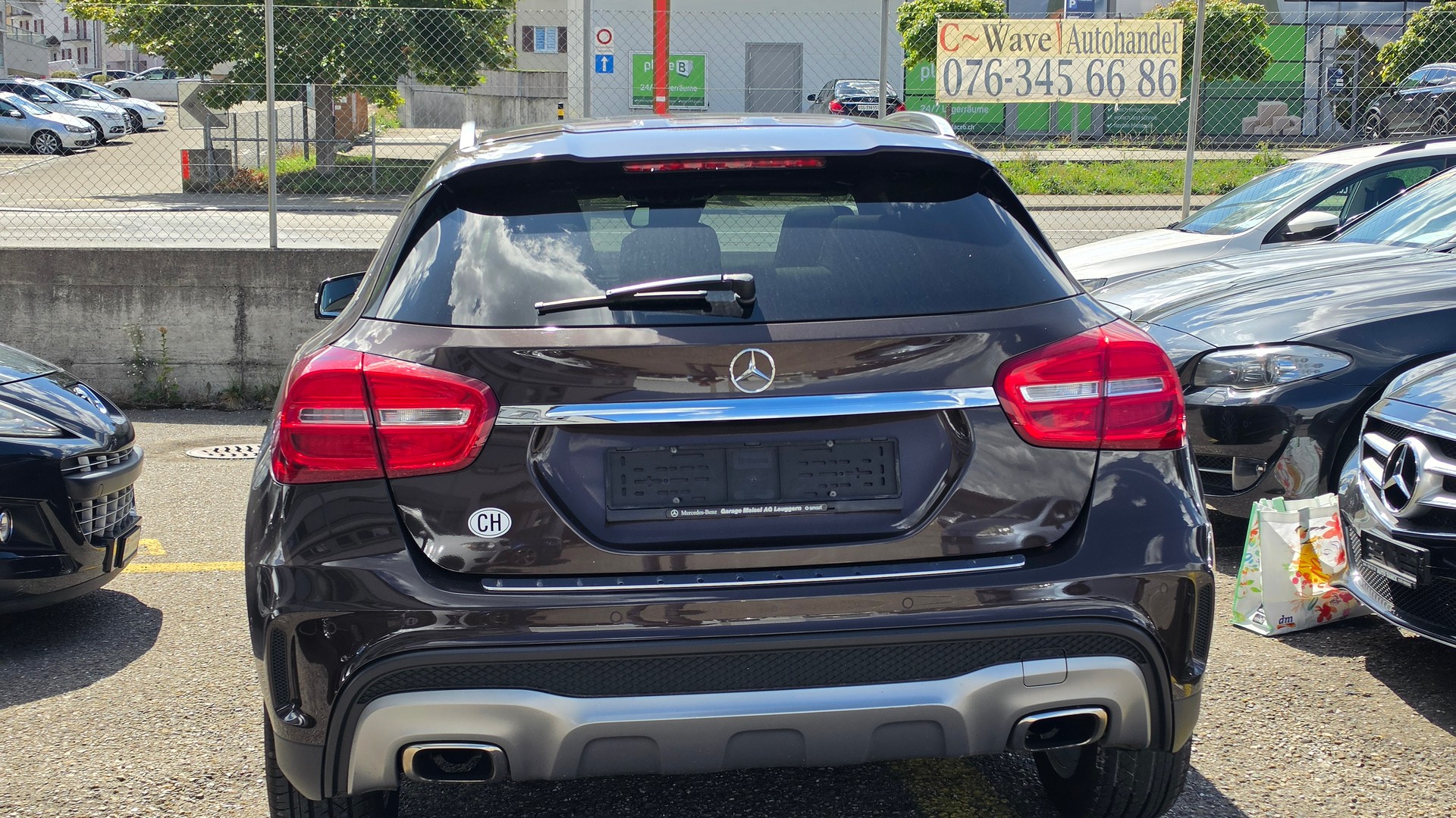 MERCEDES-BENZ GLA 250 Urban 4Matic 7G-DCT-image-3