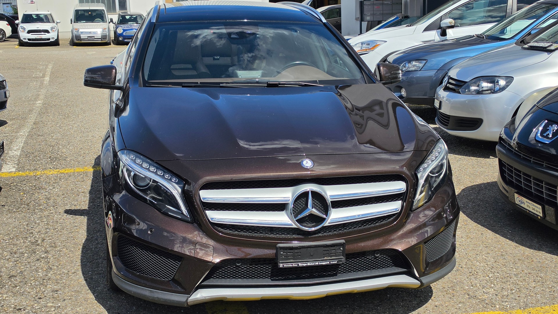 MERCEDES-BENZ GLA 250 Urban 4Matic 7G-DCT-image-0