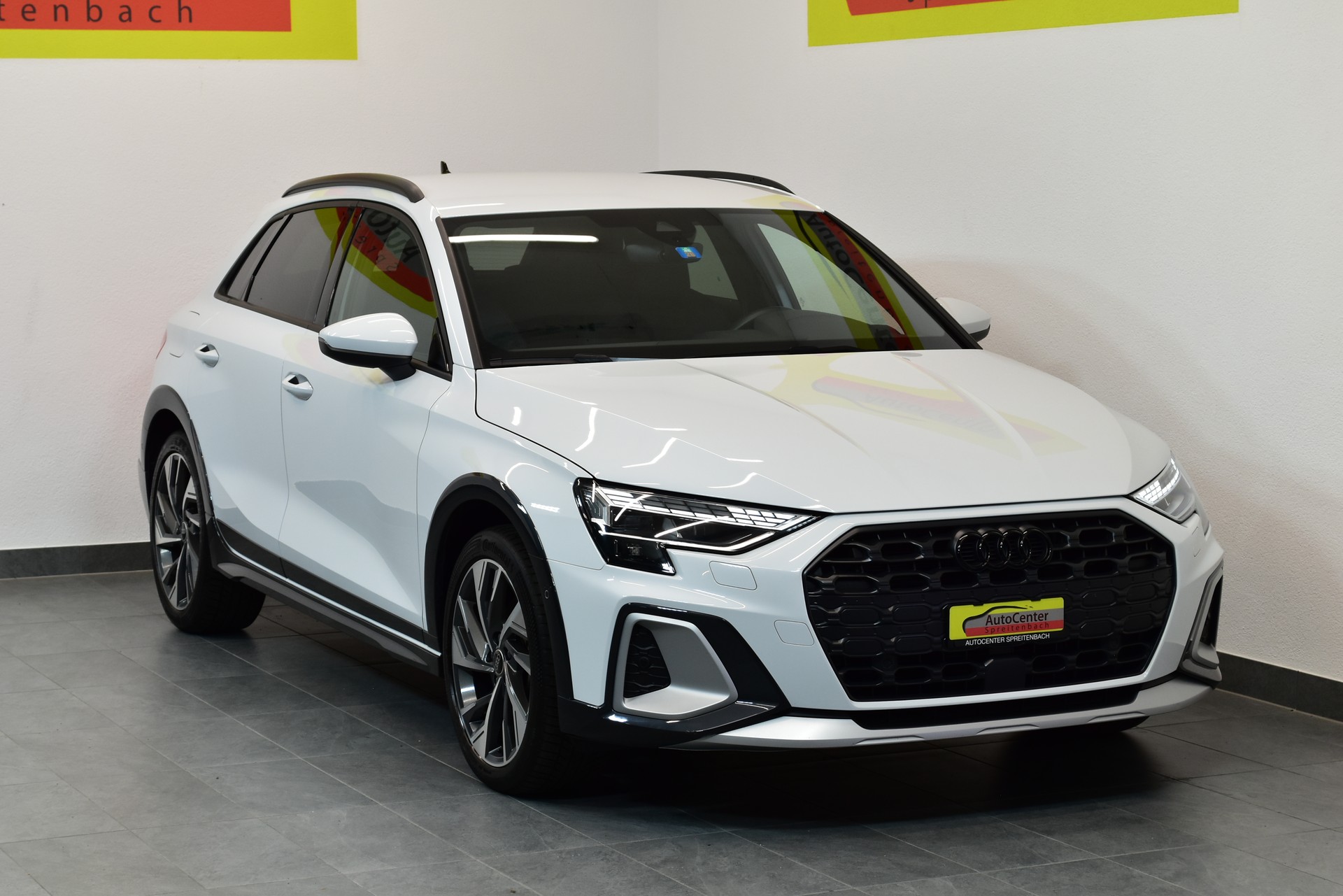 AUDI A3 allstreet 35 TFSI Attraction S-tronic-image-0