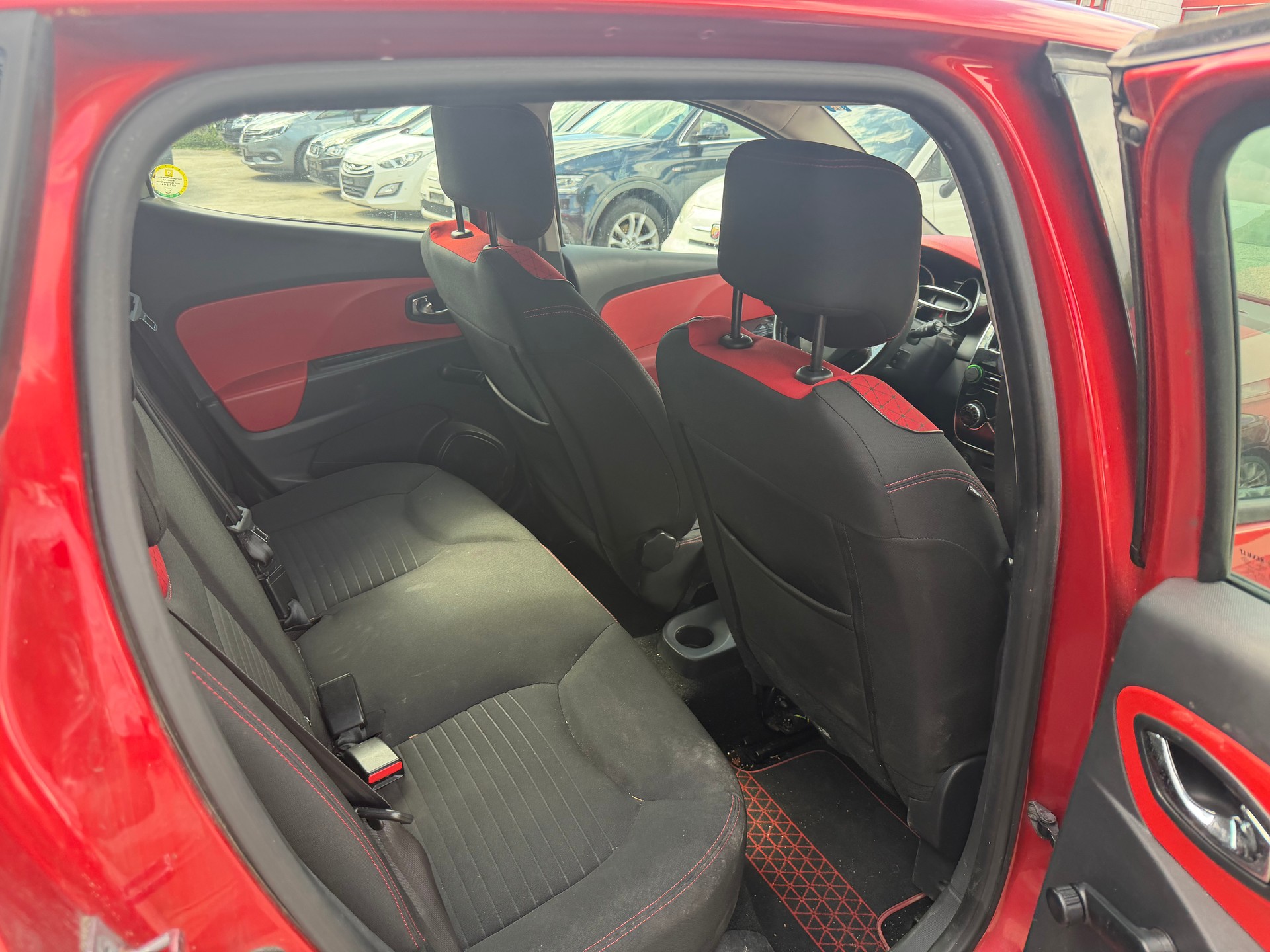 RENAULT Clio 0.9 12V Dynamique-image-1