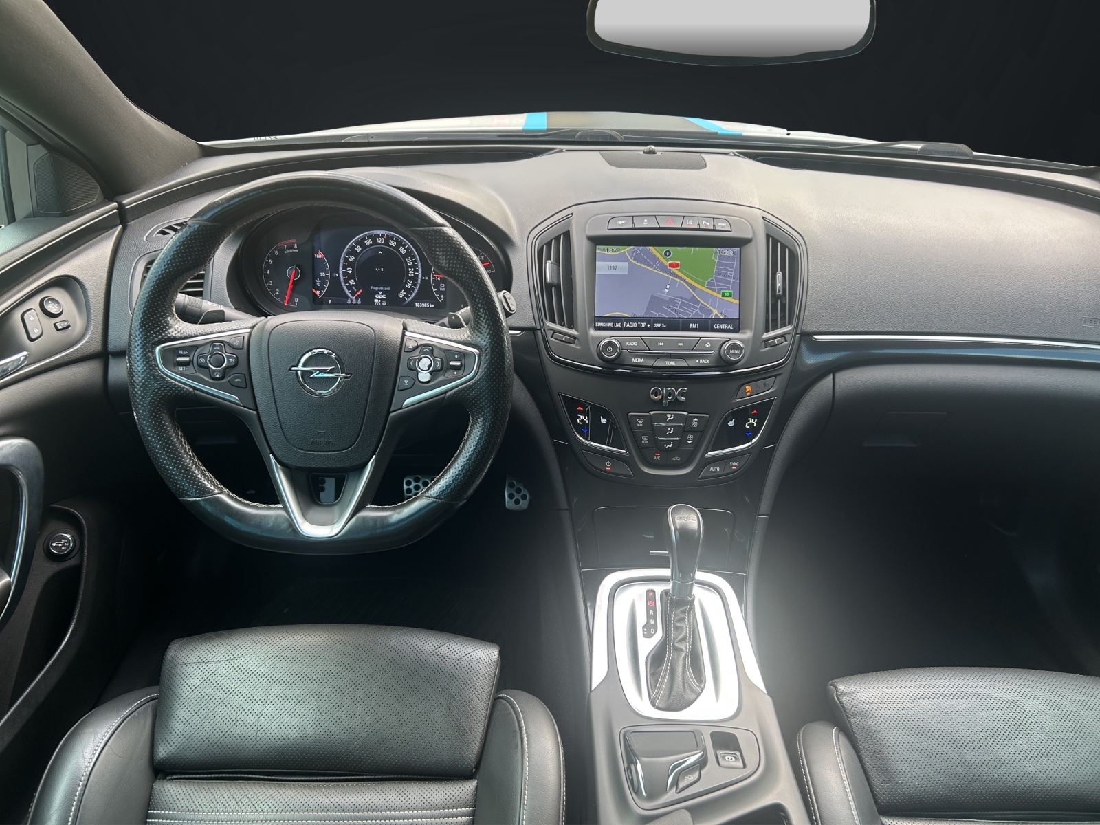 OPEL Insignia Sports Tourer 2.8 Turbo OPC 4WD Automatic-image-12