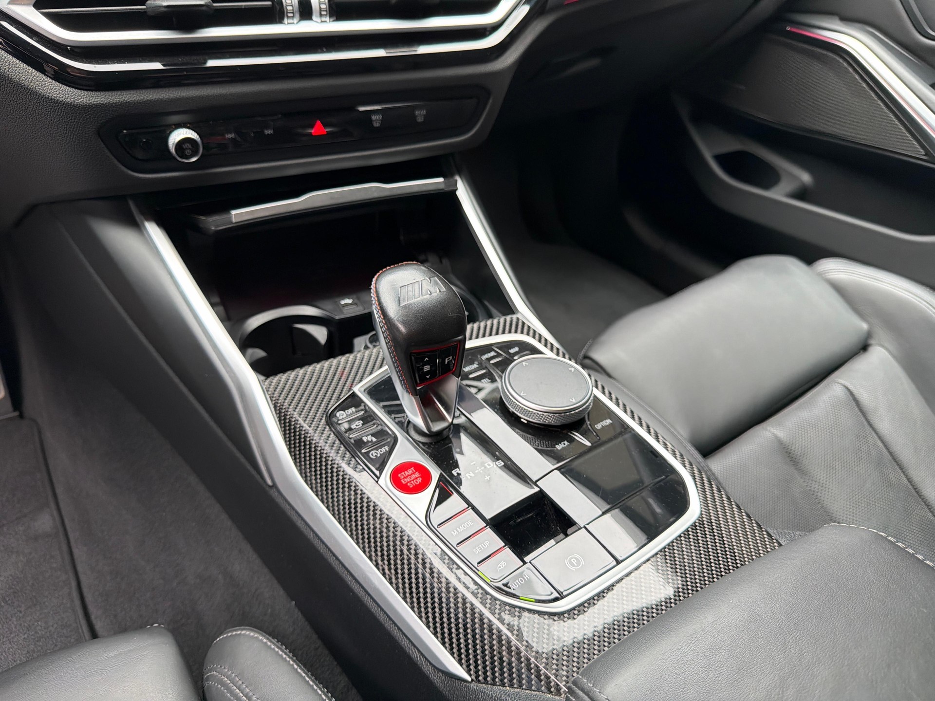 BMW M3 Competition xDrive Touring-image-15