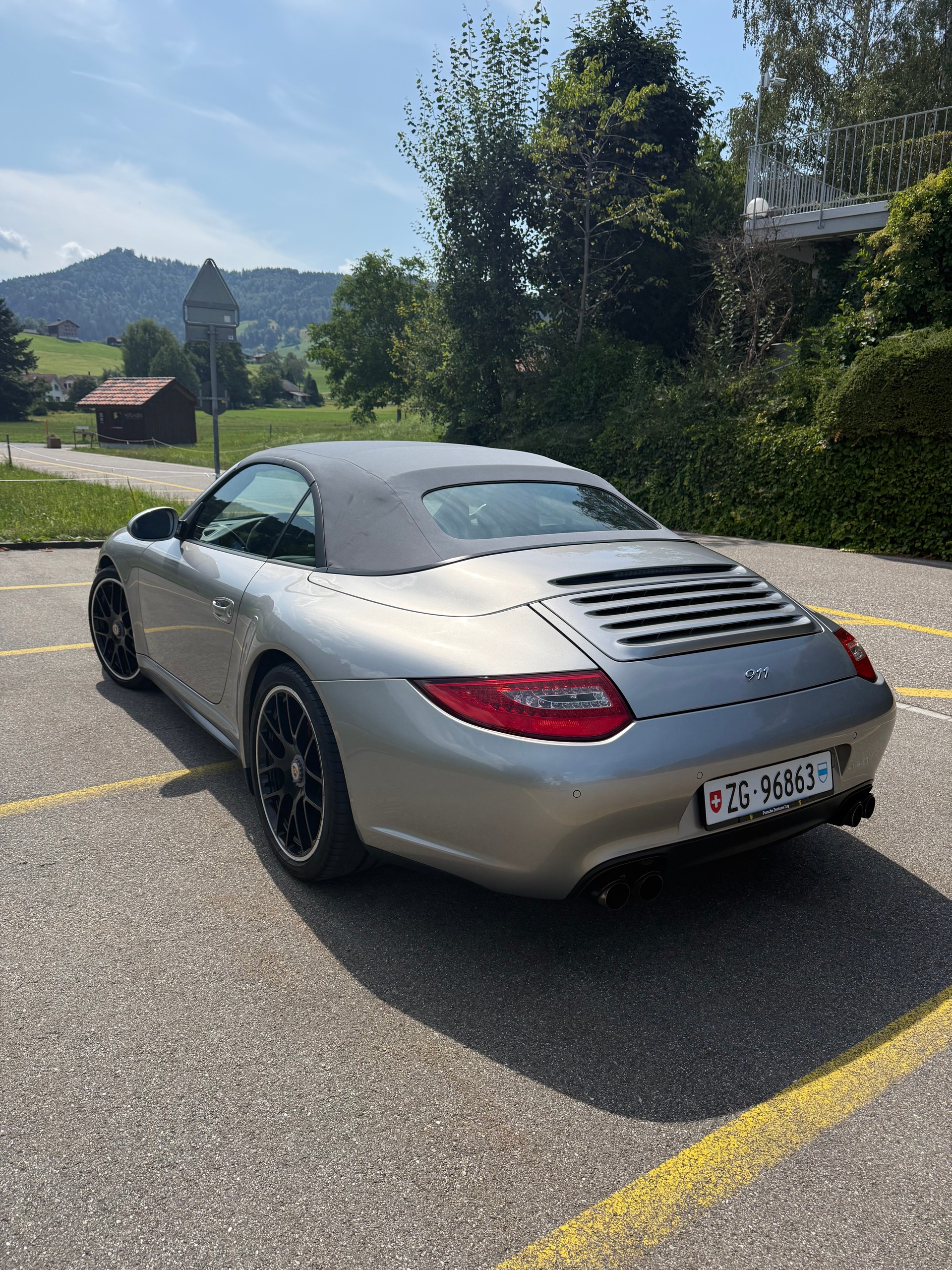 PORSCHE 997.2 GTS-image-3