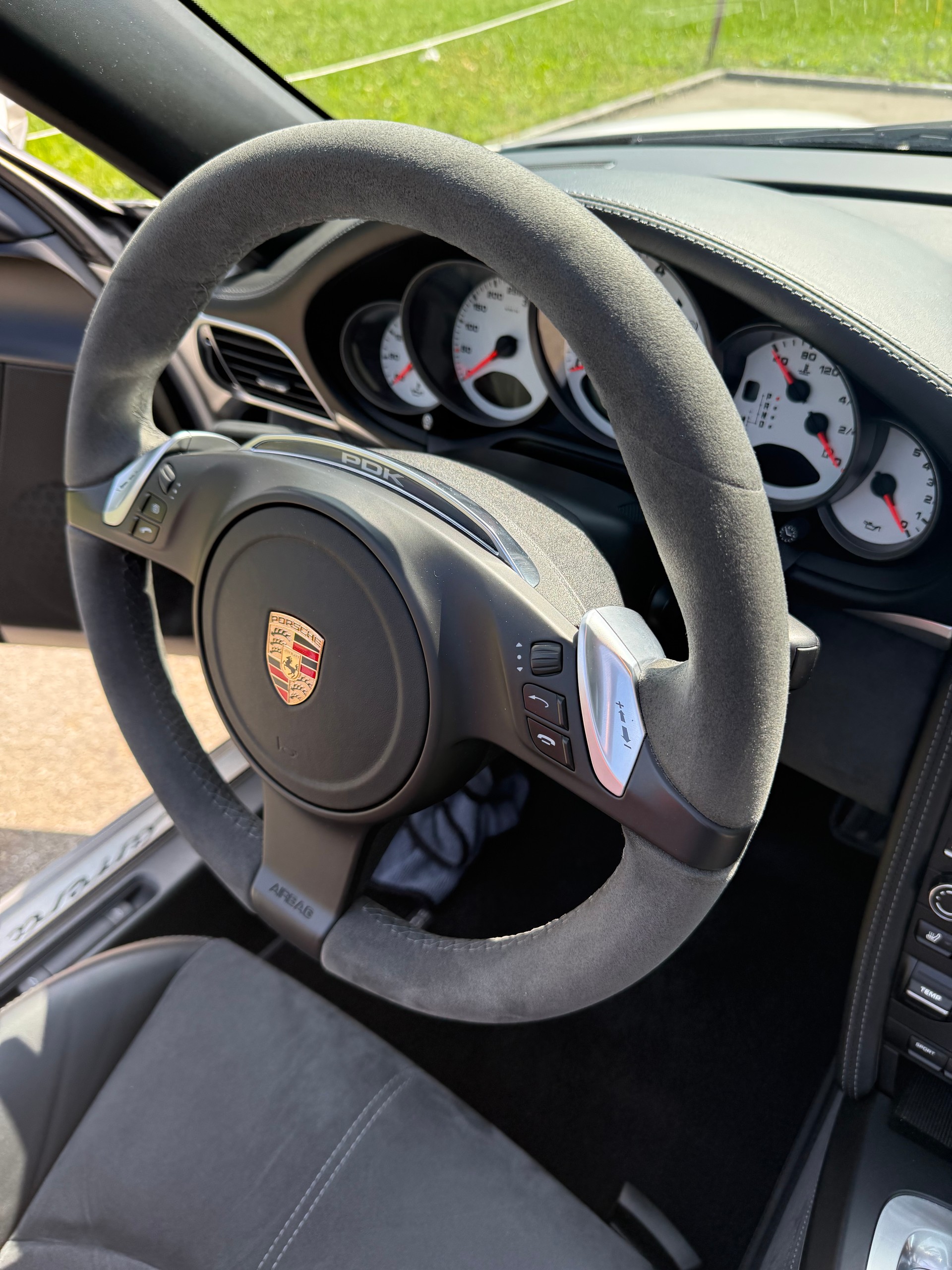 PORSCHE 997.2 GTS-image-9