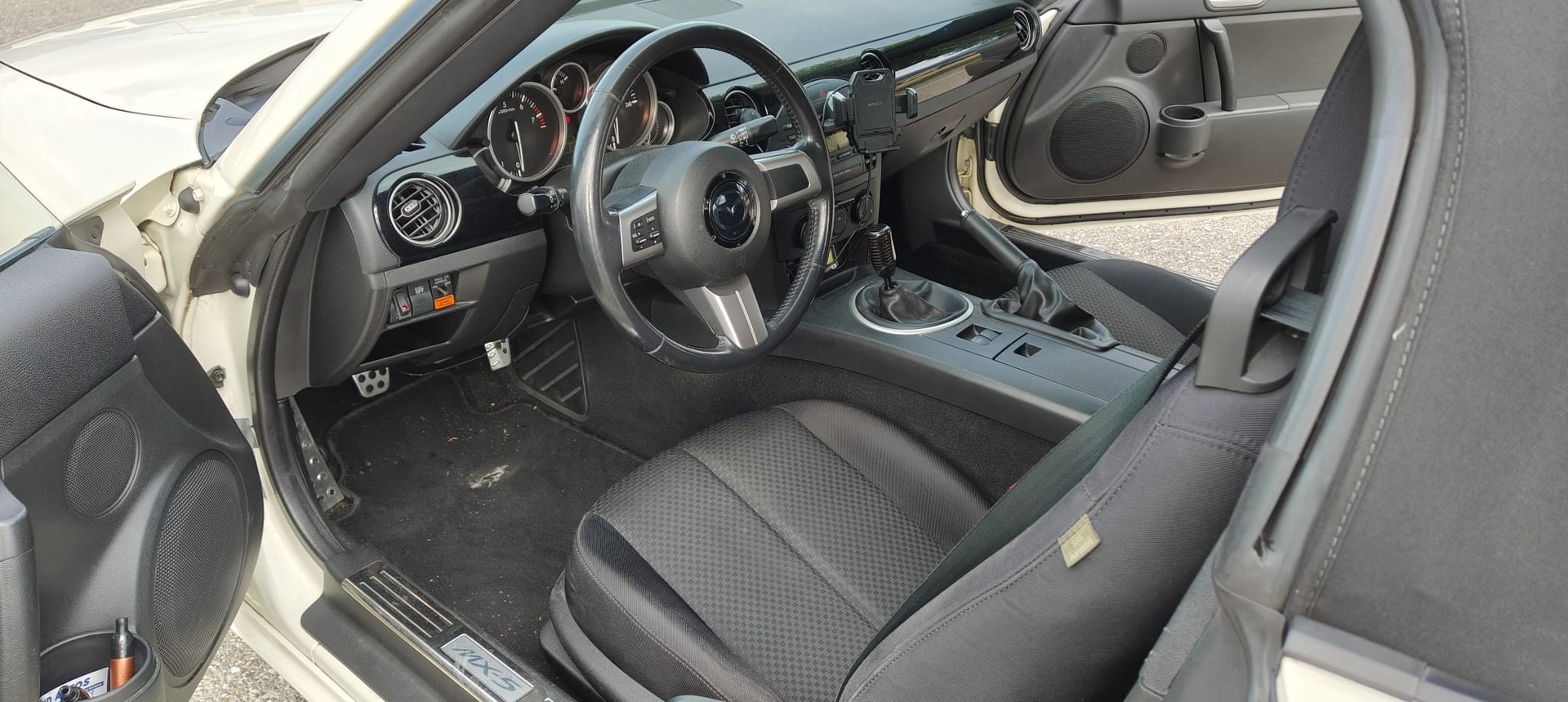 MAZDA 2.0 Sport-image-4