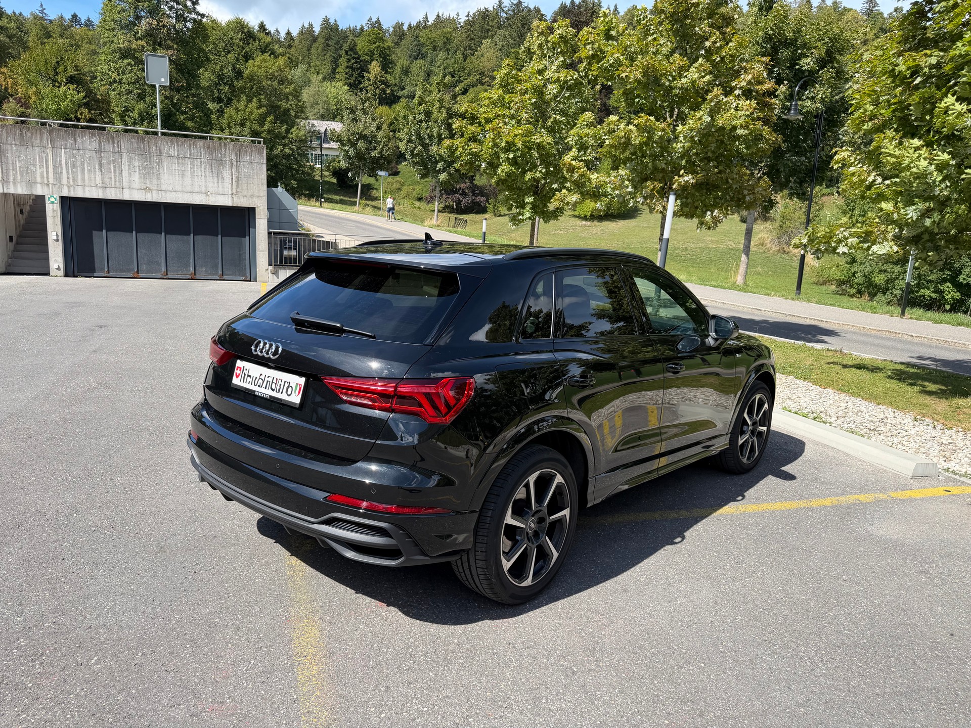 AUDI 1.5 35 TFSI S line Attraction-image-2
