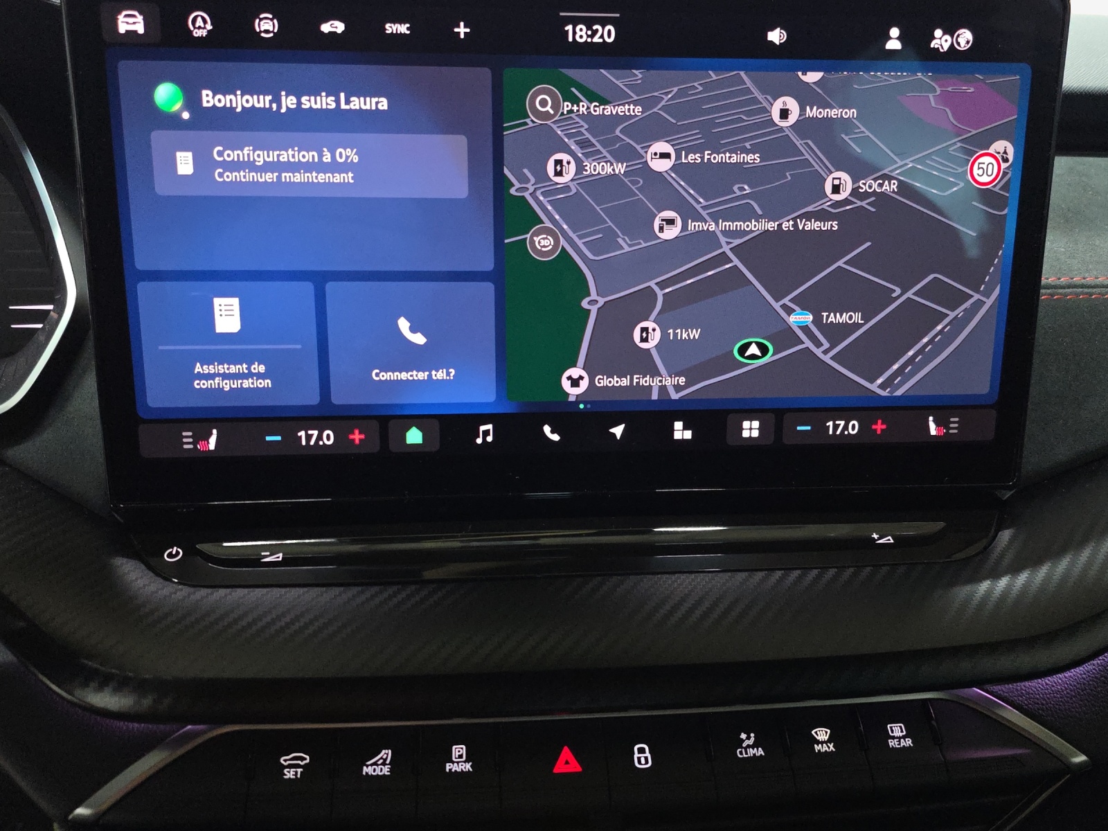 SKODA Octavia Combi 2.0 TSI DSG RS 30 Years Edition-image-9
