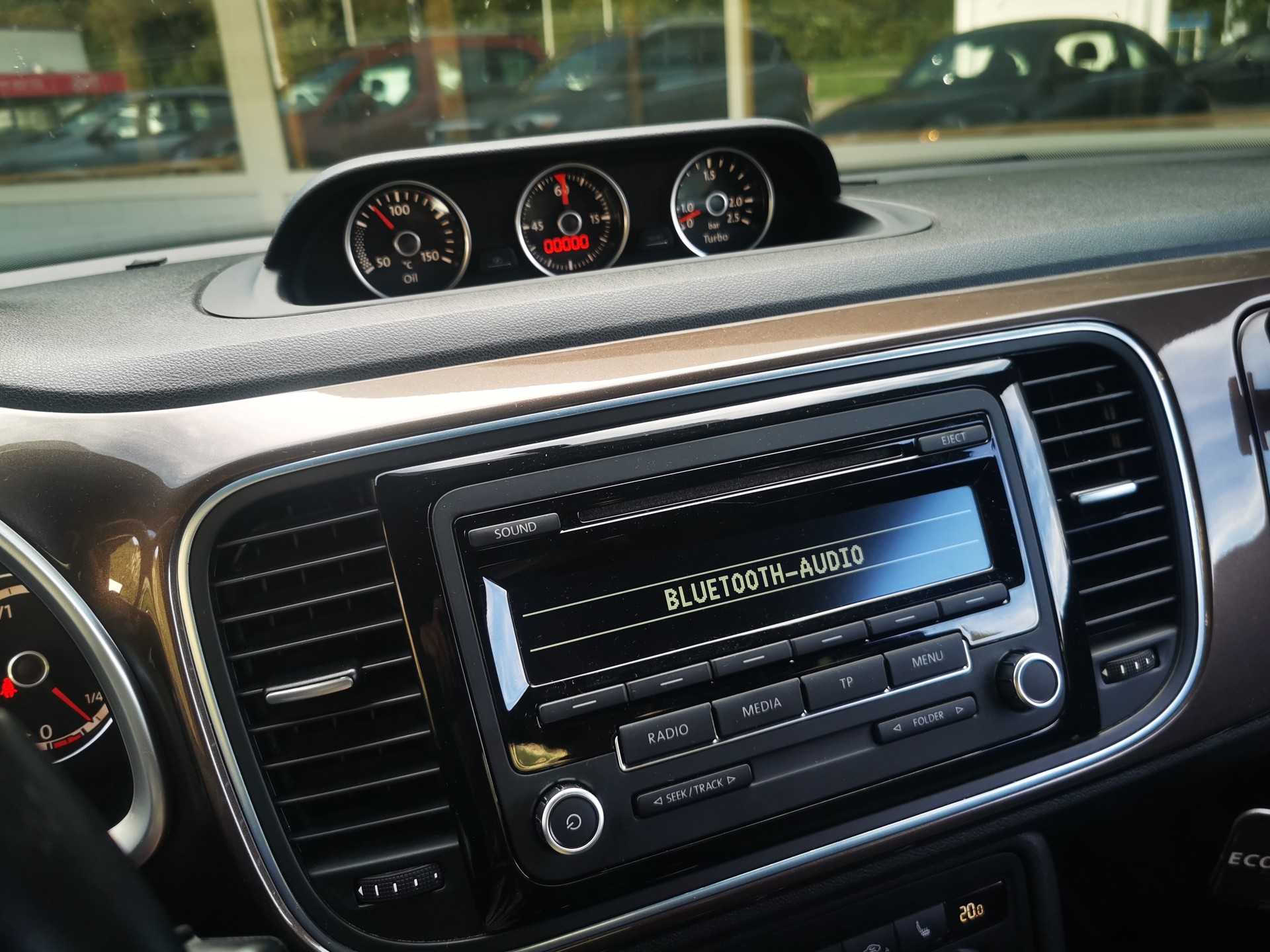 VW Beetle 1.2 TSI BMT-image-10