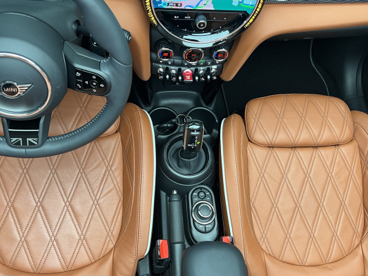 MINI Cooper S Cabriolet-image-11