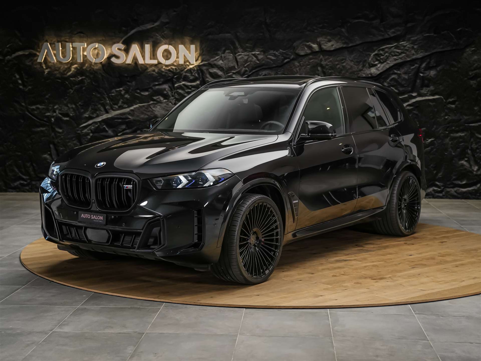 BMW X5 xDrive M60i M Sport Pro Steptronic *23" Felgen*Panorama Sky Lounge*Massage*Sitzlüftung*-image-0