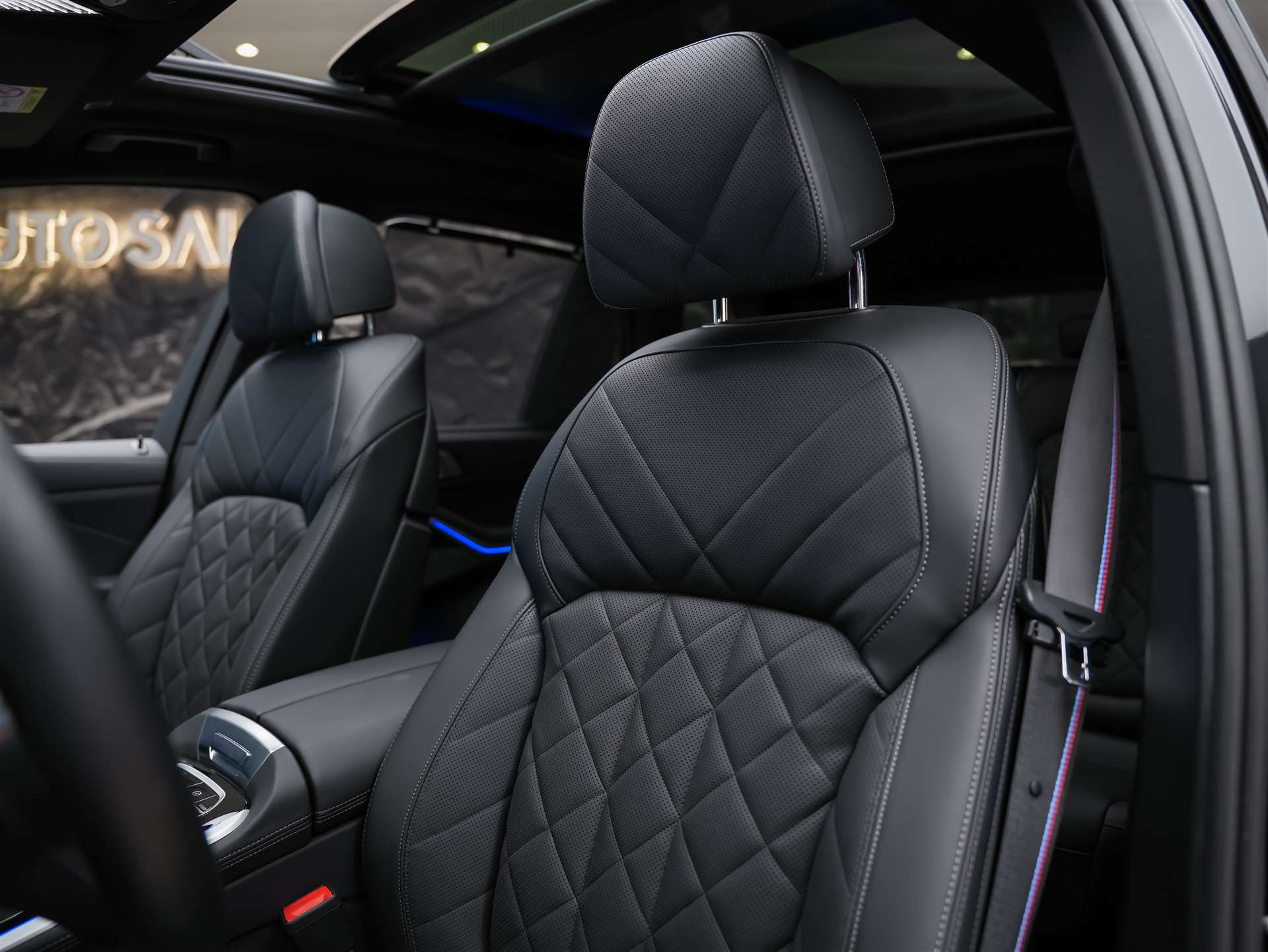 BMW X5 xDrive M60i M Sport Pro Steptronic *23" Felgen*Panorama Sky Lounge*Massage*Sitzlüftung*-image-9