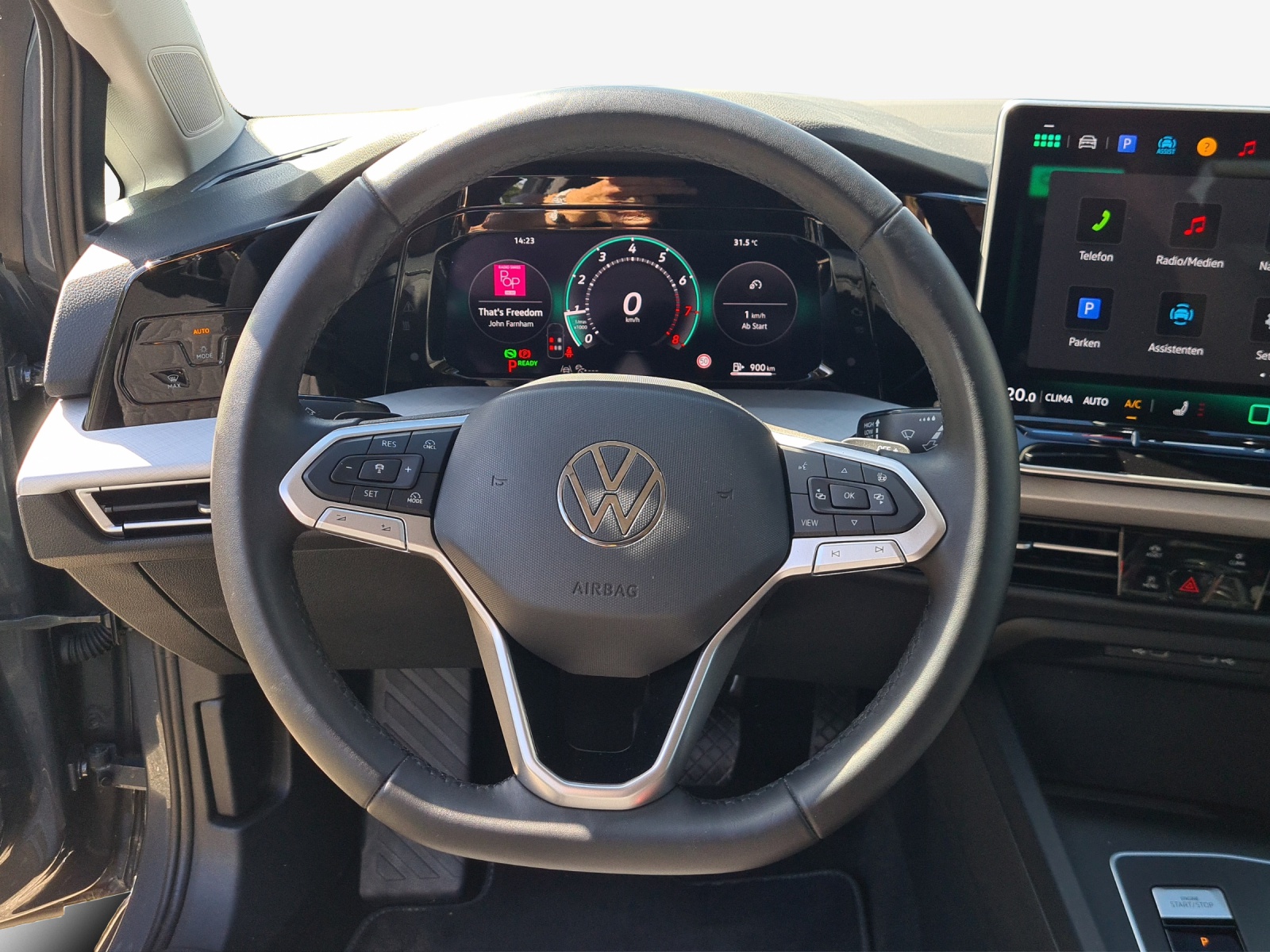 VW Golf 1.5 e TSI mHEV Life DSG-image-9
