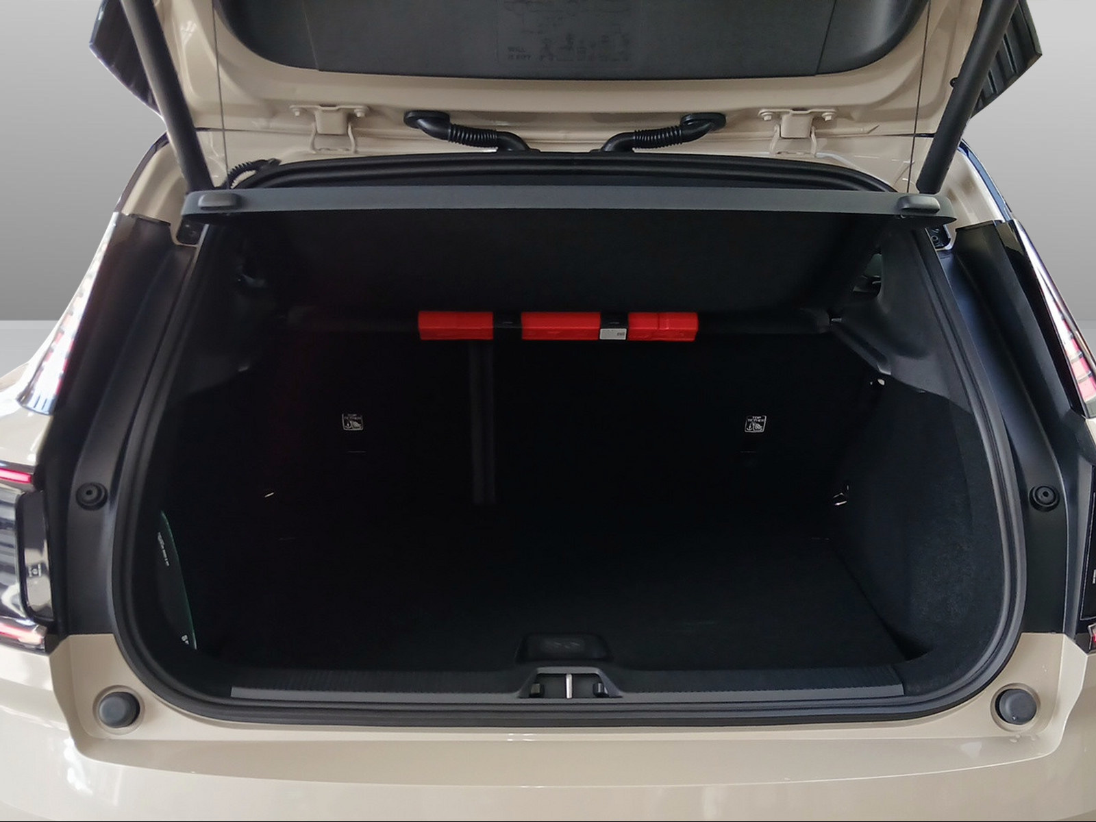 VOLVO EX30 CC E60 Twin Performance AWD-image-9