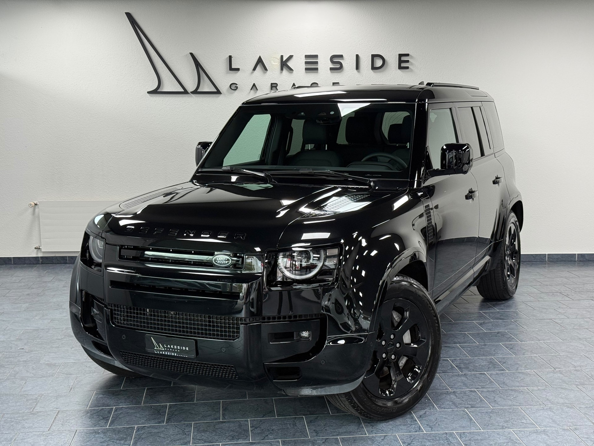 LAND ROVER Defender 110 3.0 D I6 350 X-Dynamic SE AWD AT8-image-6