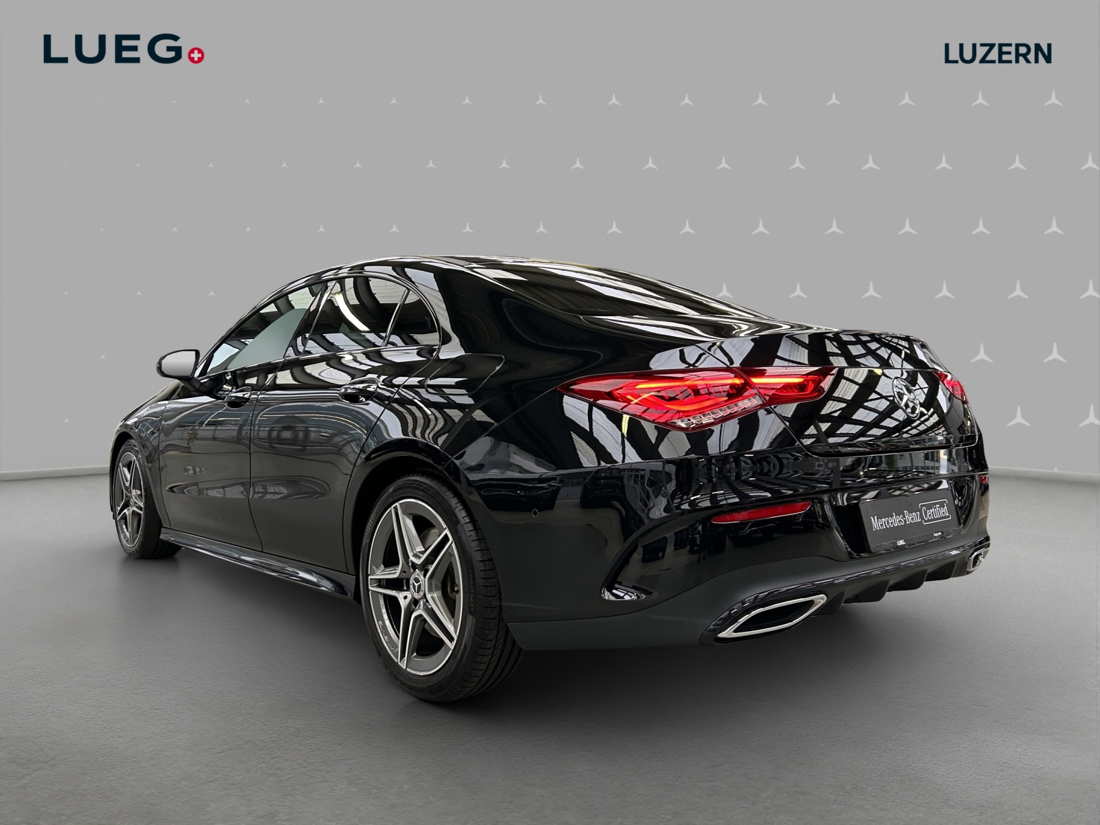 MERCEDES-BENZ CLA 250 4Matic AMG Line 7G-DCT-image-2