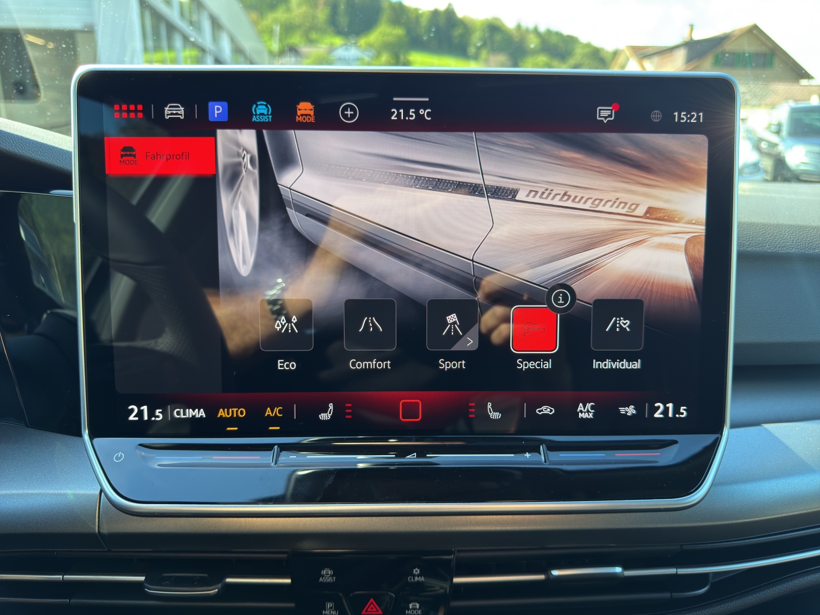 VW Golf 2.0 TSI GTI Edition 50 DSG-image-22