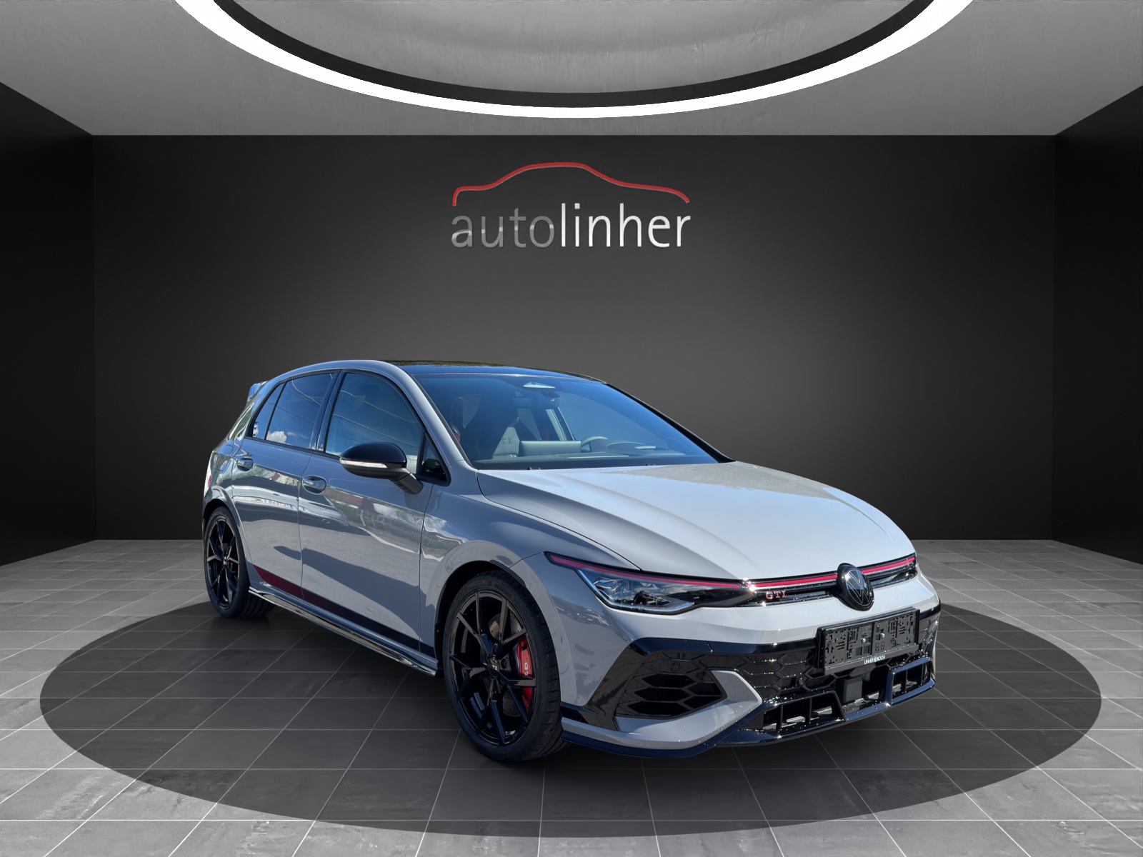 VW Golf 2.0 TSI GTI Edition 50 DSG-image-5