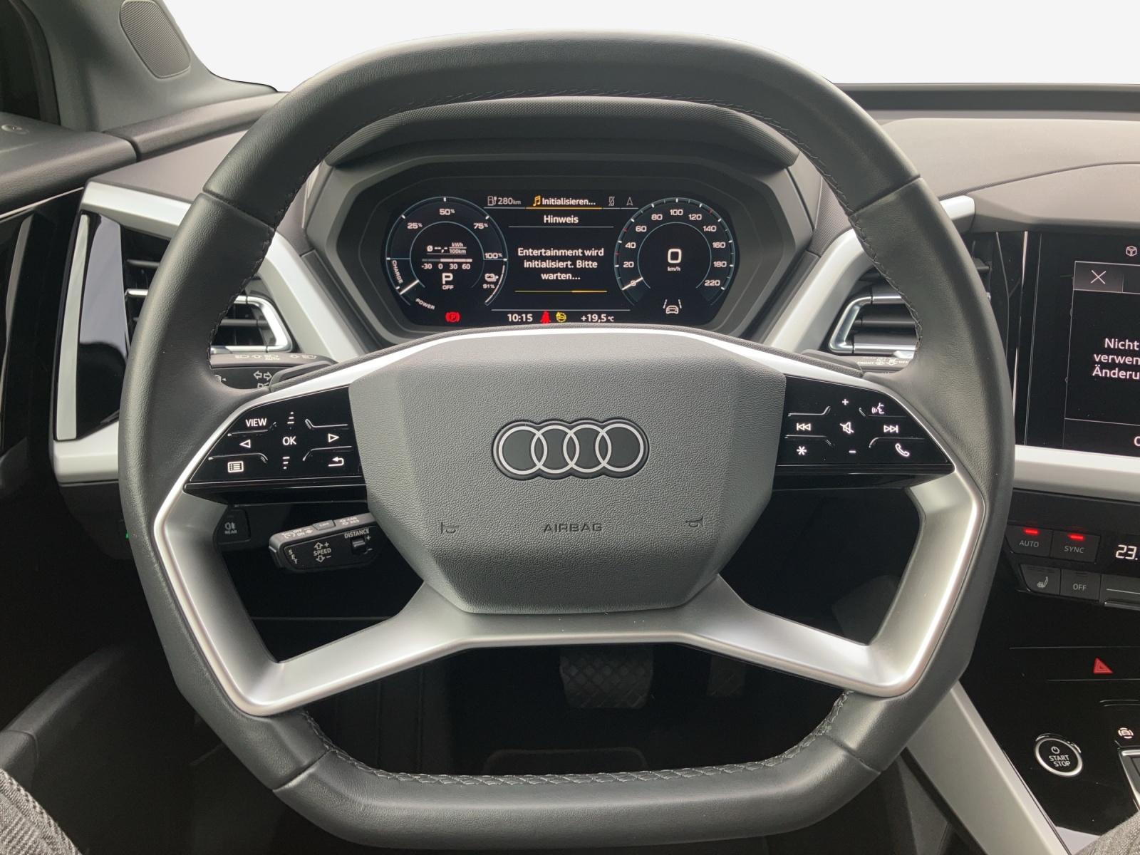 AUDI Q4 e-tron 35-image-9