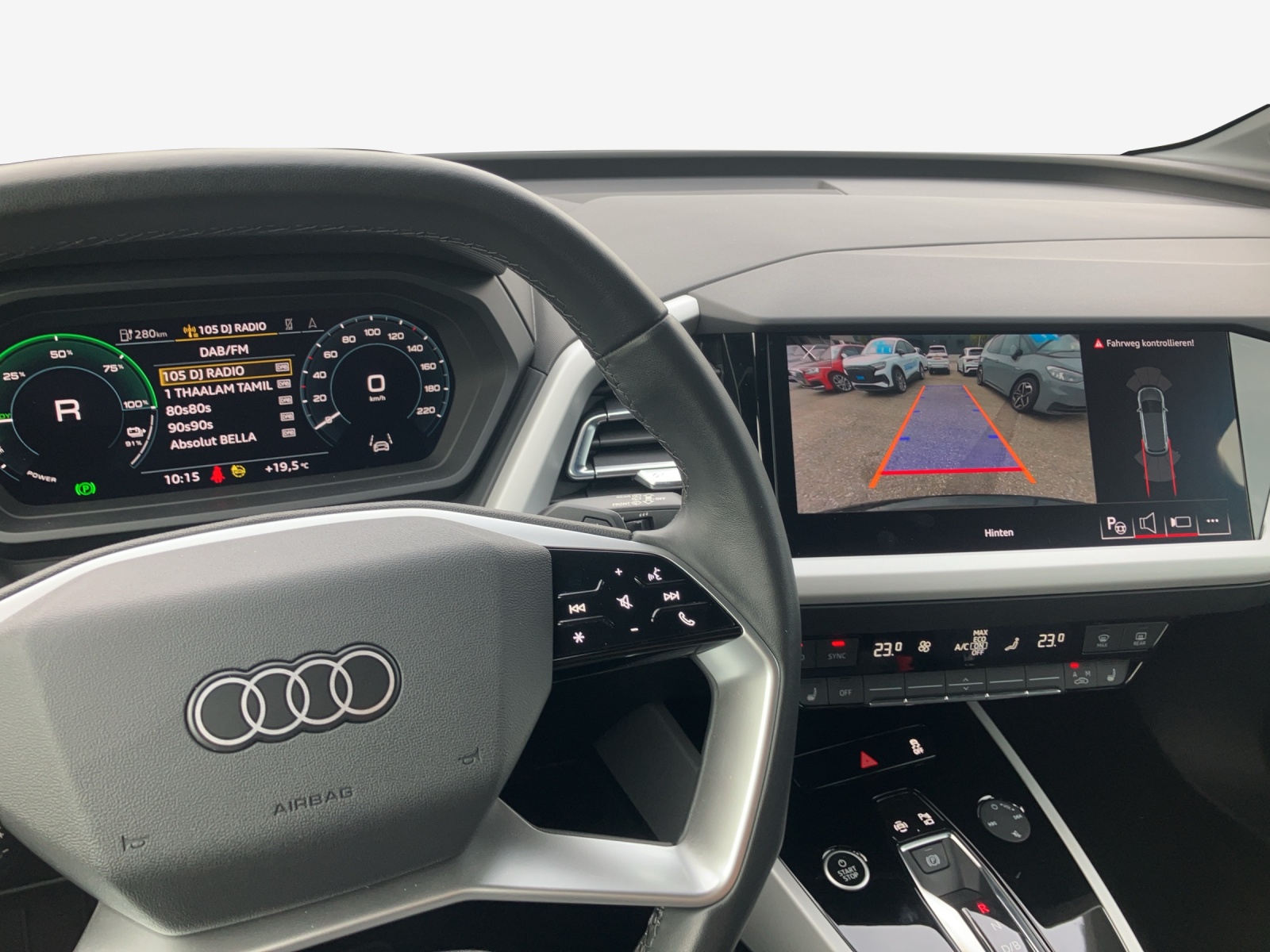AUDI Q4 e-tron 35-image-8