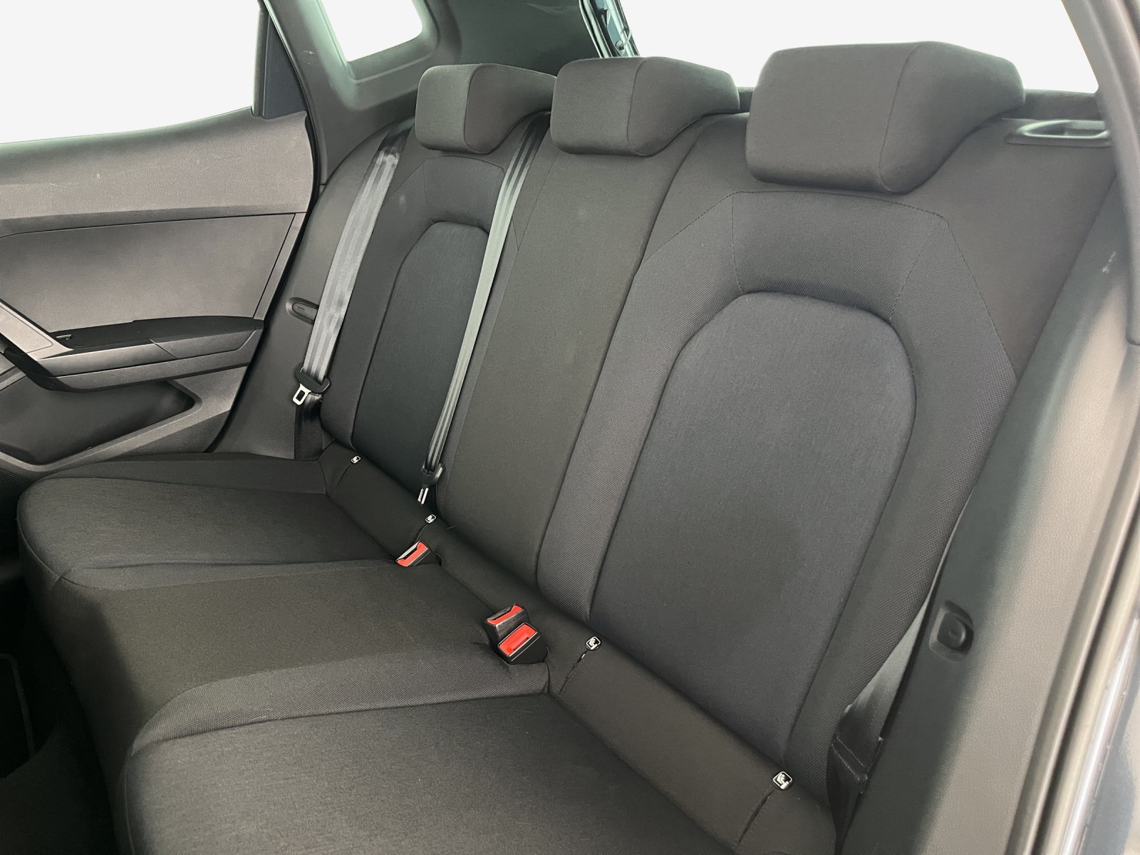 SEAT Arona 1.0 TSI Eco FR DSG-image-11